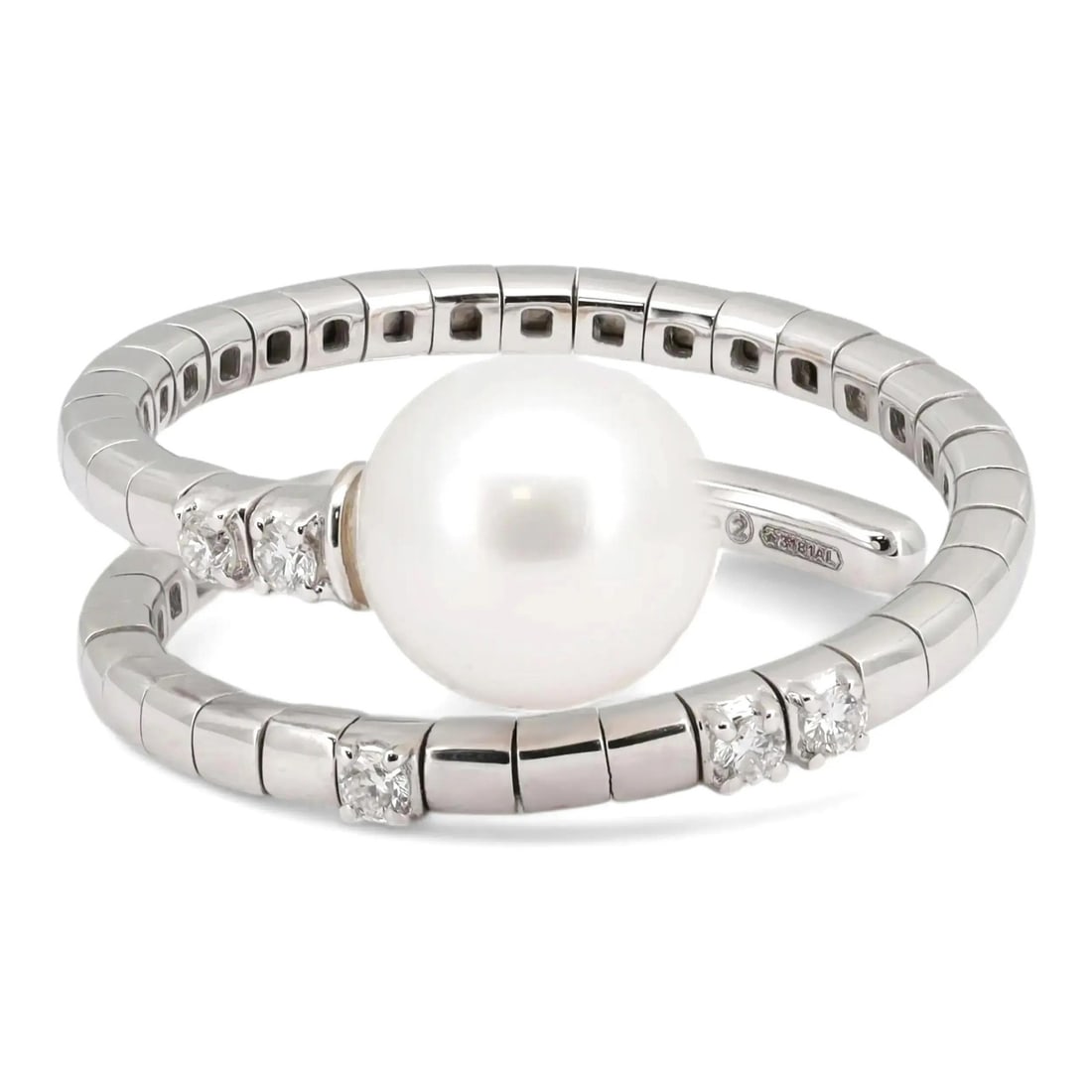 18k White Gold Spiral Ring with Pearl and Diamonds by Salvini Size 6.5 to 8: 18k White Gold Spiral Ring with Pearl and Diamonds by Salvini Size 6.5 to 8 This elegant Salvini spiral wrap ring is expertly crafted in 18k white gold, featuring a luminous white round freshwater pea