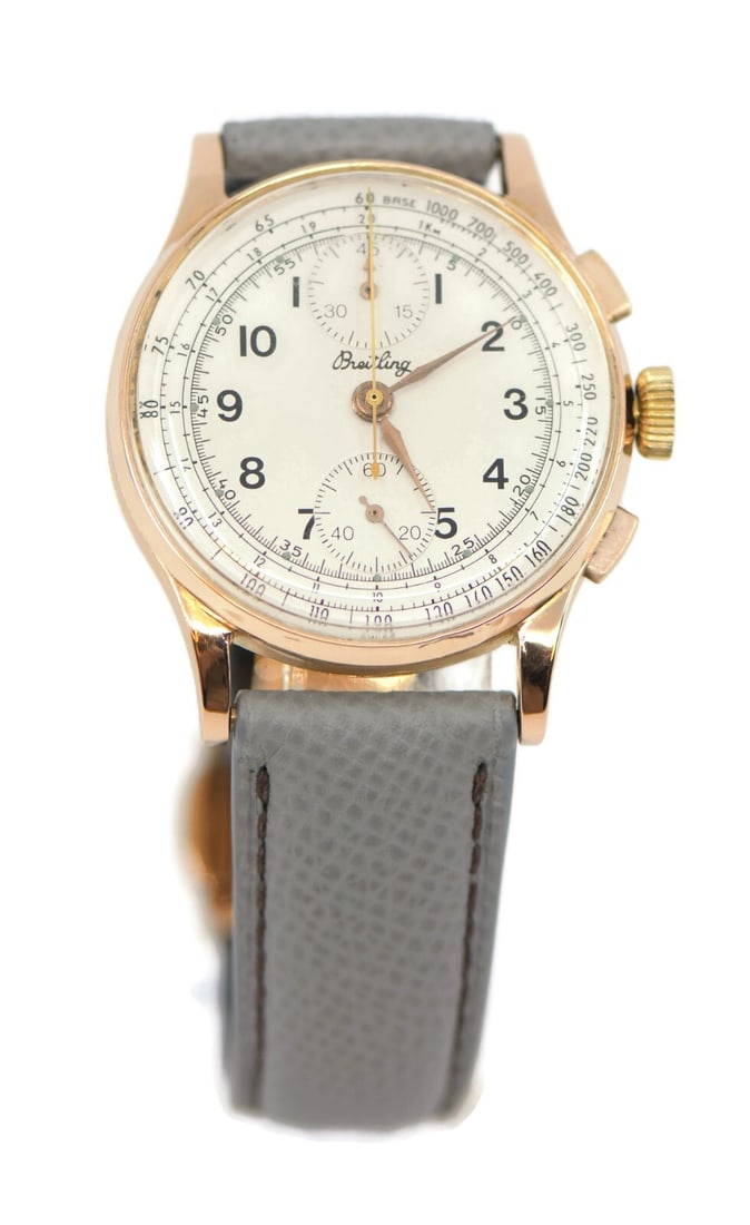 Breitling Vintage Chronograph 18K Rose Gold 37mm Watch Ref 289: Breitling Vintage Chronograph 18K Rose Gold 37mm Watch Ref 289 This exquisite Breitling Vintage Chronograph watch features an elegant 18K rose gold case with a polished finish. The striking silver dia