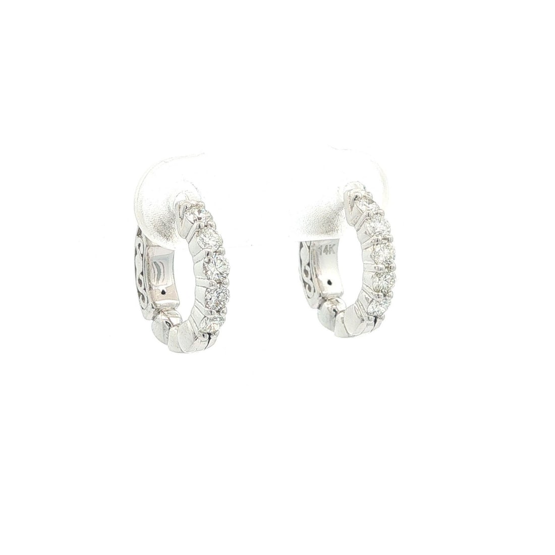 14k White Gold Diamond Huggie Hoop Earrings 0.50ctw VS1: 14k White Gold Diamond Huggie Hoop Earrings 0.50ctw VS1 Un-used classic huggie hoop earrings crafted in solid 14k white gold and set with natural genuine round brilliant cut diamonds. This pierced-ear