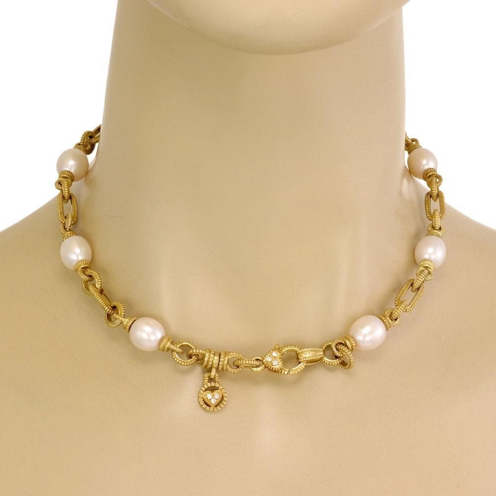 Judith Ripka 18k Yellow Gold Link Choker Necklace with Pearls and Diamonds: Judith Ripka 18k Yellow Gold Link Choker Necklace with Pearls and Diamonds Designer Judith Ripka choker necklace crafted in 18k yellow gold with a textured link design featuring alternating long oval 