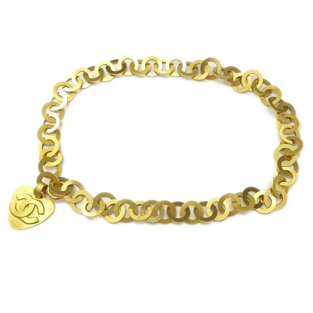 Chanel Gold Metal Chain Belt with Heart Motif Vintage Style: Chanel Gold Metal Chain Belt with Heart Motif Vintage Style This vintage Chanel heart chain belt for women features a gold metal design, offering a classic accessory with elegant styling. It measures 