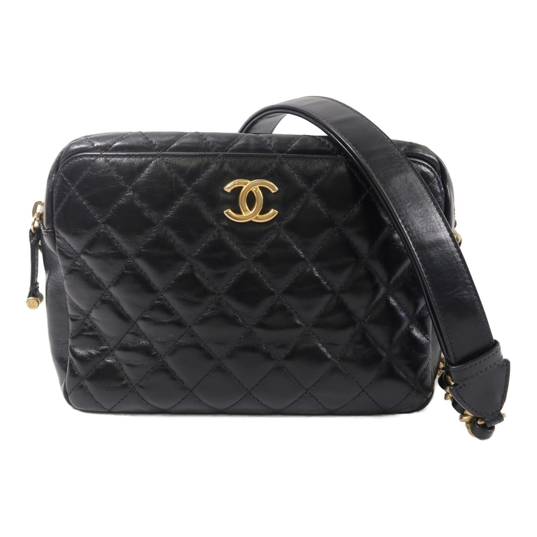 Black Calfskin Chain Shoulder Bag with CC and GHW CHANEL: Black Calfskin Chain Shoulder Bag with CC and GHW CHANEL Black CHANEL CC chain shoulder bag crafted in calfskin leather. It features a chain shoulder strap, black-on-black colorway, and a very good AB