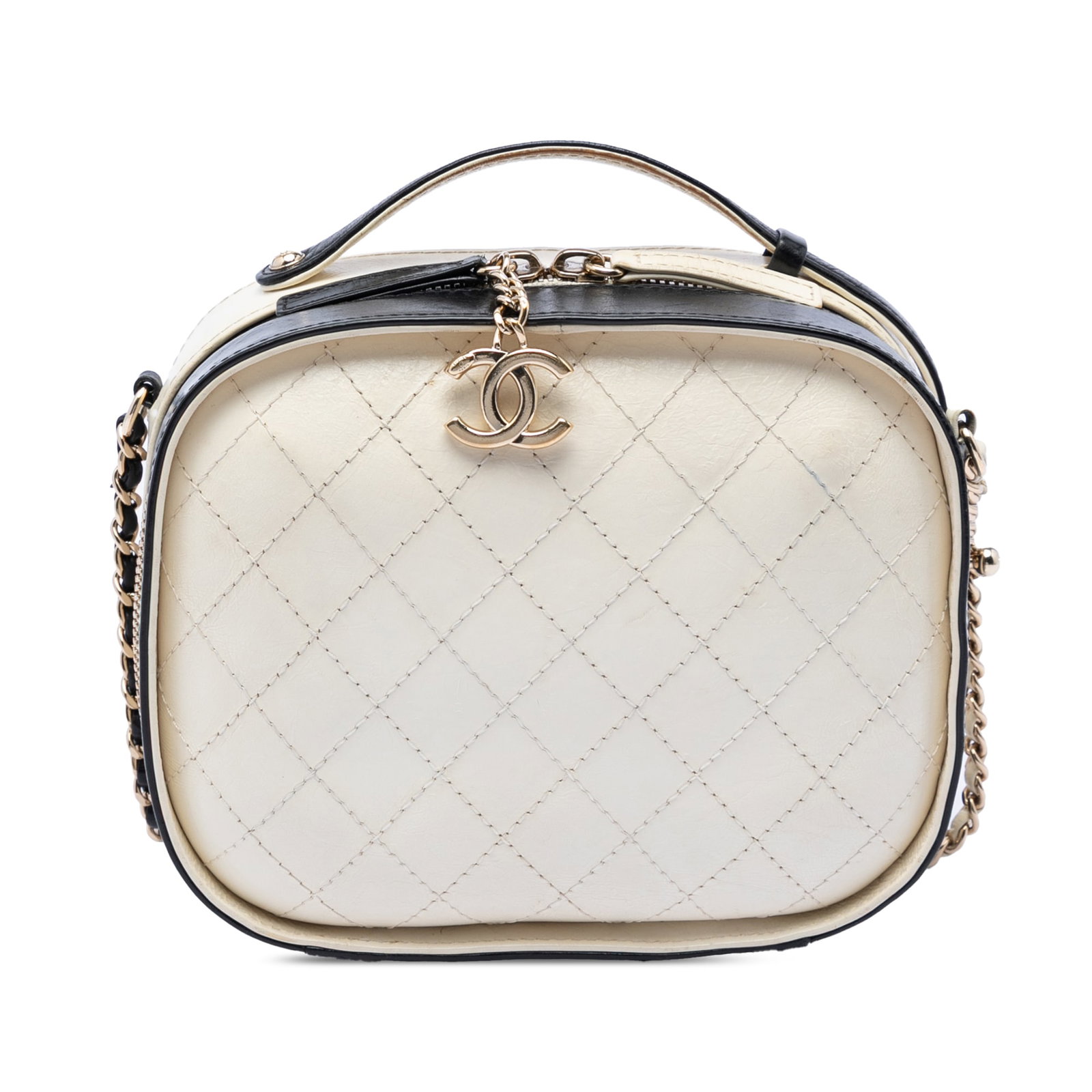 Chanel White Leather Vanity Case Small CC Crumpled Calfskin: Chanel White Leather Vanity Case Small CC Crumpled Calfskin This Chanel Small CC Crumpled Calfskin Vanity Case features a quilted leather body in white, complemented by a top flat leather handle and a