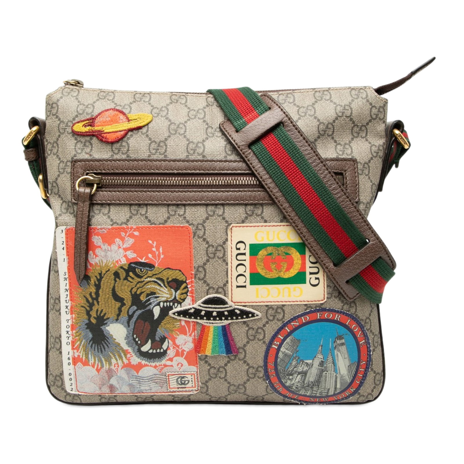 Gucci Courrier GG Supreme Beige Crossbody Bag: Gucci Courrier GG Supreme Beige Crossbody Bag Gucci GG Supreme Web Courrier Crossbody bag crafted with a coated canvas body and leather trim. The design includes a flat web canvas shoulder strap, top 
