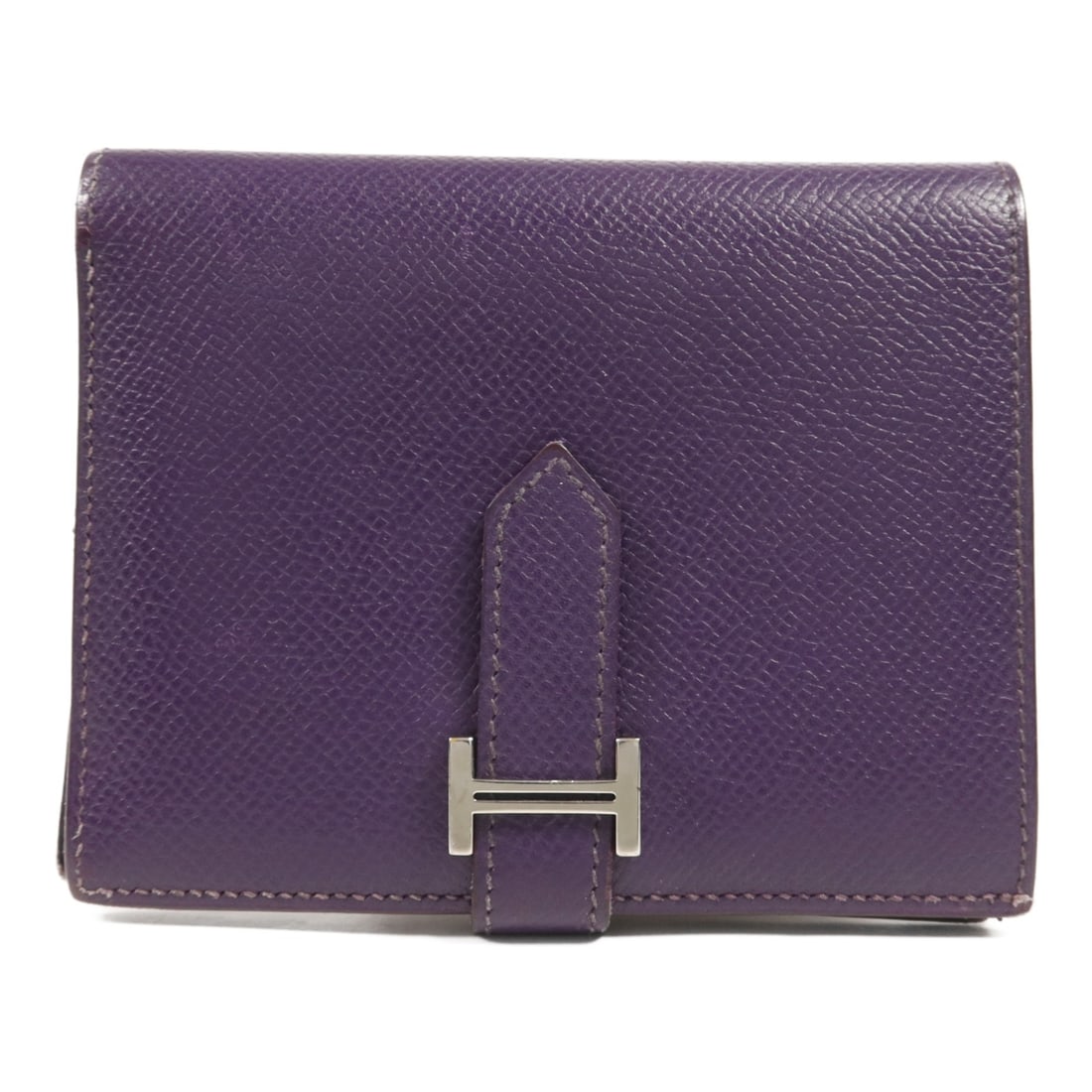 Hermes Bearn Compact Wallet Purple Epsom Calfskin PHW: Hermes Bearn Compact Wallet Purple Epsom Calfskin PHW Hermes Bearn Compact Wallet in Purple/Anemone, made from Epsom leather with calfskin (cowhide) trim. This compact wallet features belt hardware, m