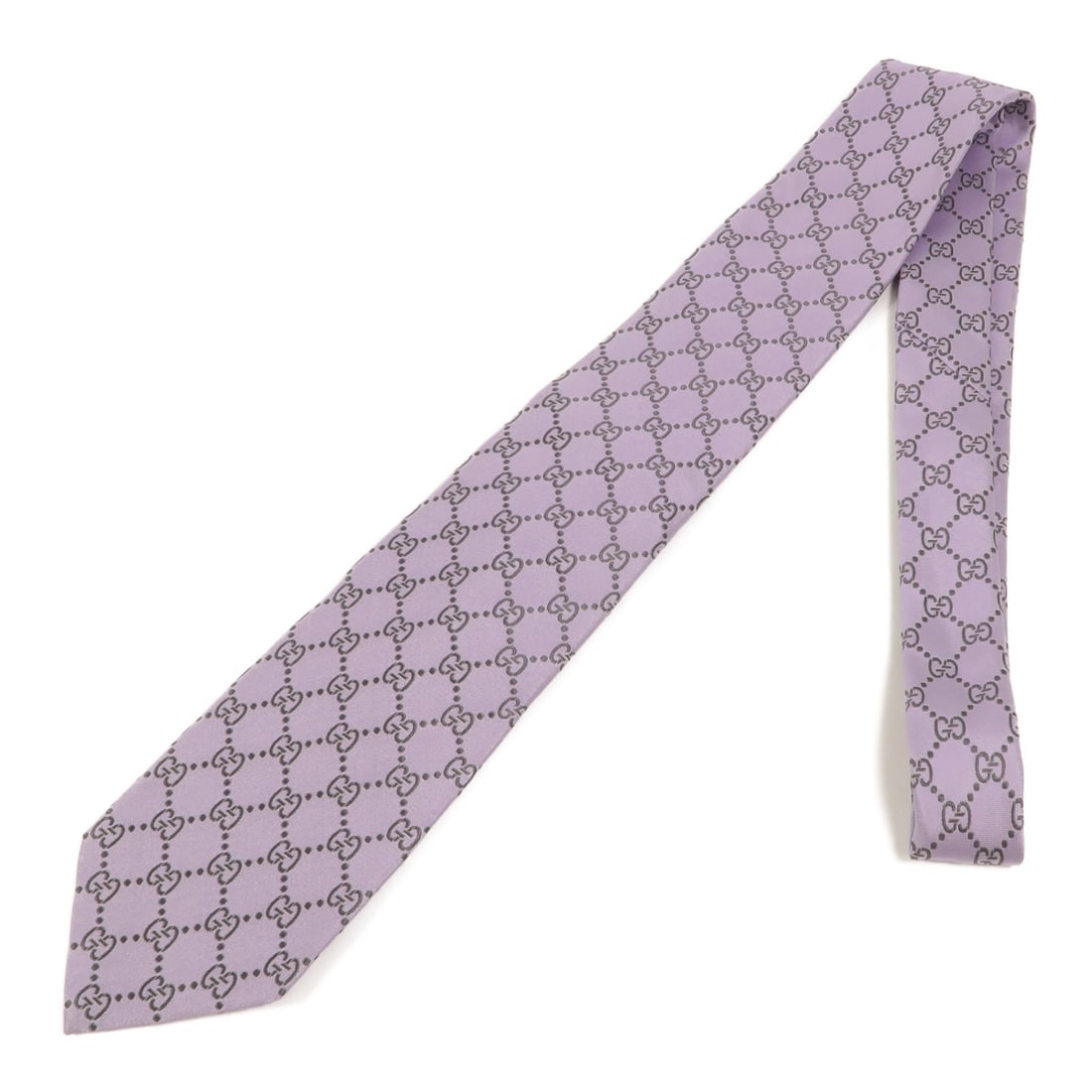 Gucci 456520 4B002 Silk Tie Light Purple GG Pattern: Gucci 456520 4B002 Silk Tie Light Purple GG Pattern A GUCCI silk tie in a light purple color with the GG pattern. It is listed in very good AB condition and comes with no accessories. Specifications B