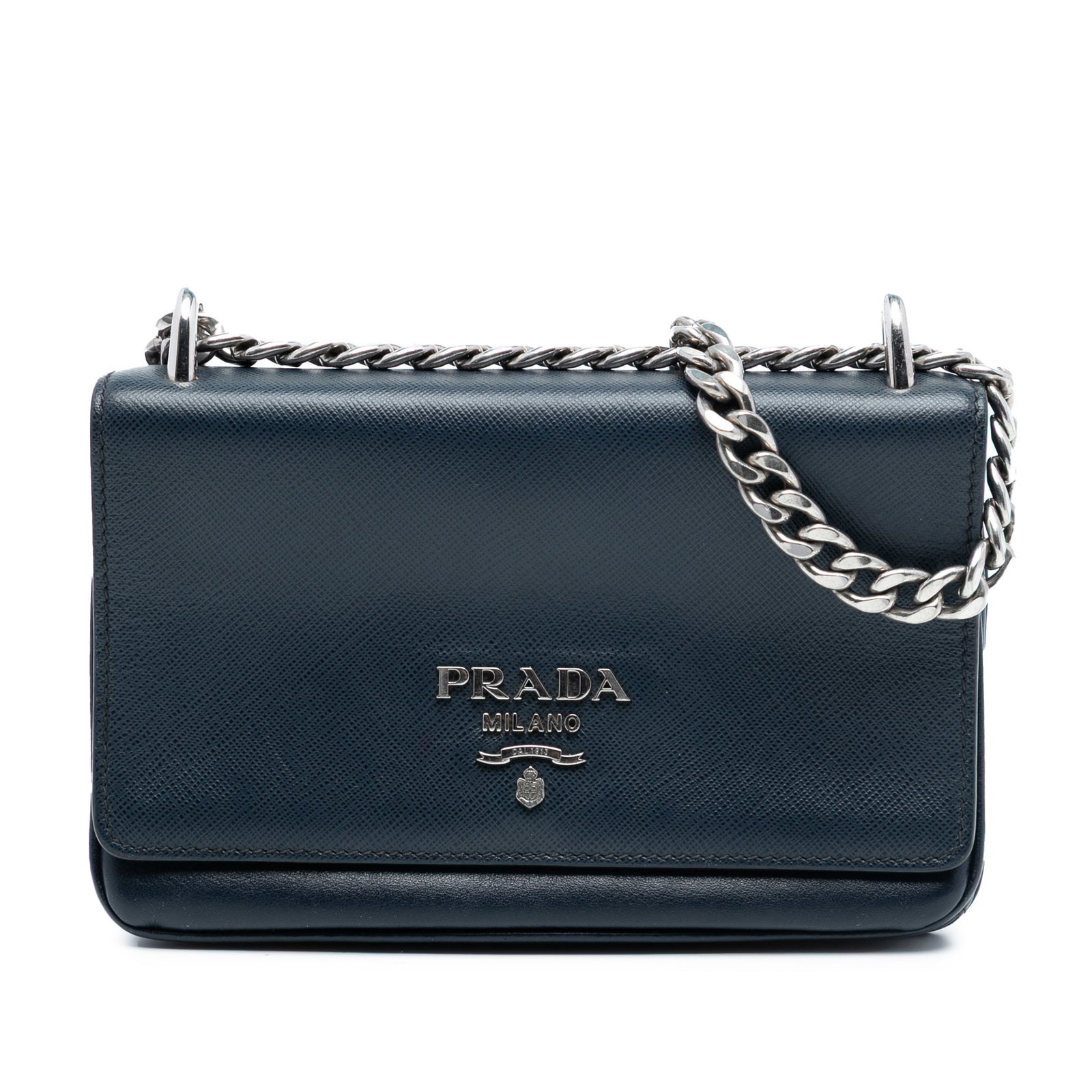 Prada Saffiano and City Calf Leather Blue Chain Crossbody Bag: Prada Saffiano and City Calf Leather Blue Chain Crossbody Bag This Prada crossbody bag is crafted from saffiano and calf leather in blue, featuring a silver tone chain strap and a front flap closure. 