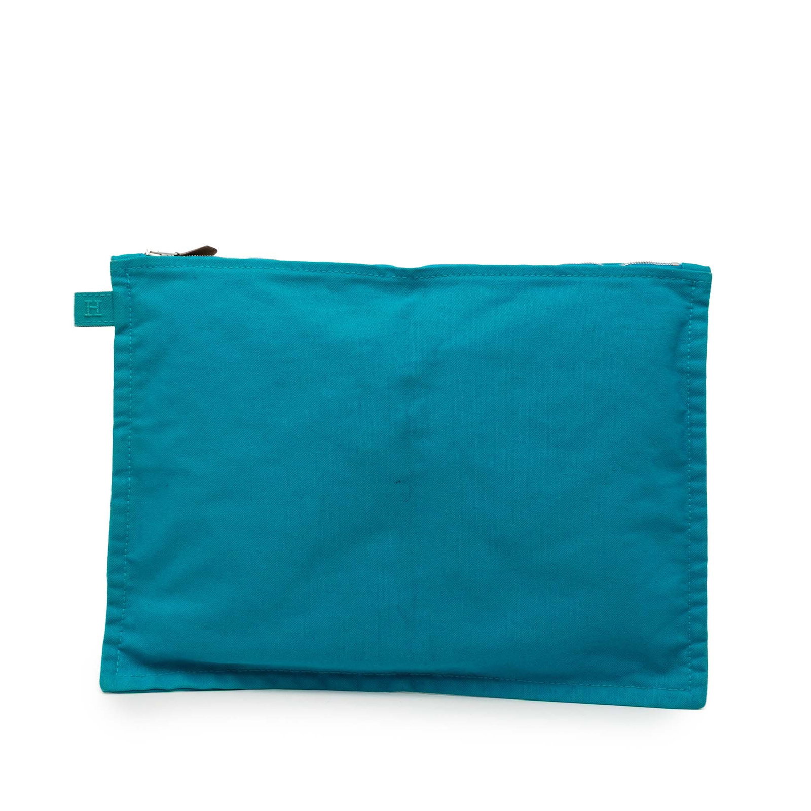 Toile Bora Bora GM Fabric Pouch by Hermes with Top Zip Blue: Toile Bora Bora GM Fabric Pouch by Hermes with Top Zip Blue This Hermes Toile Bora Bora Zip Pouch GM features a canvas body in blue with a top zip closure. The pouch shows signs of wear, including dis