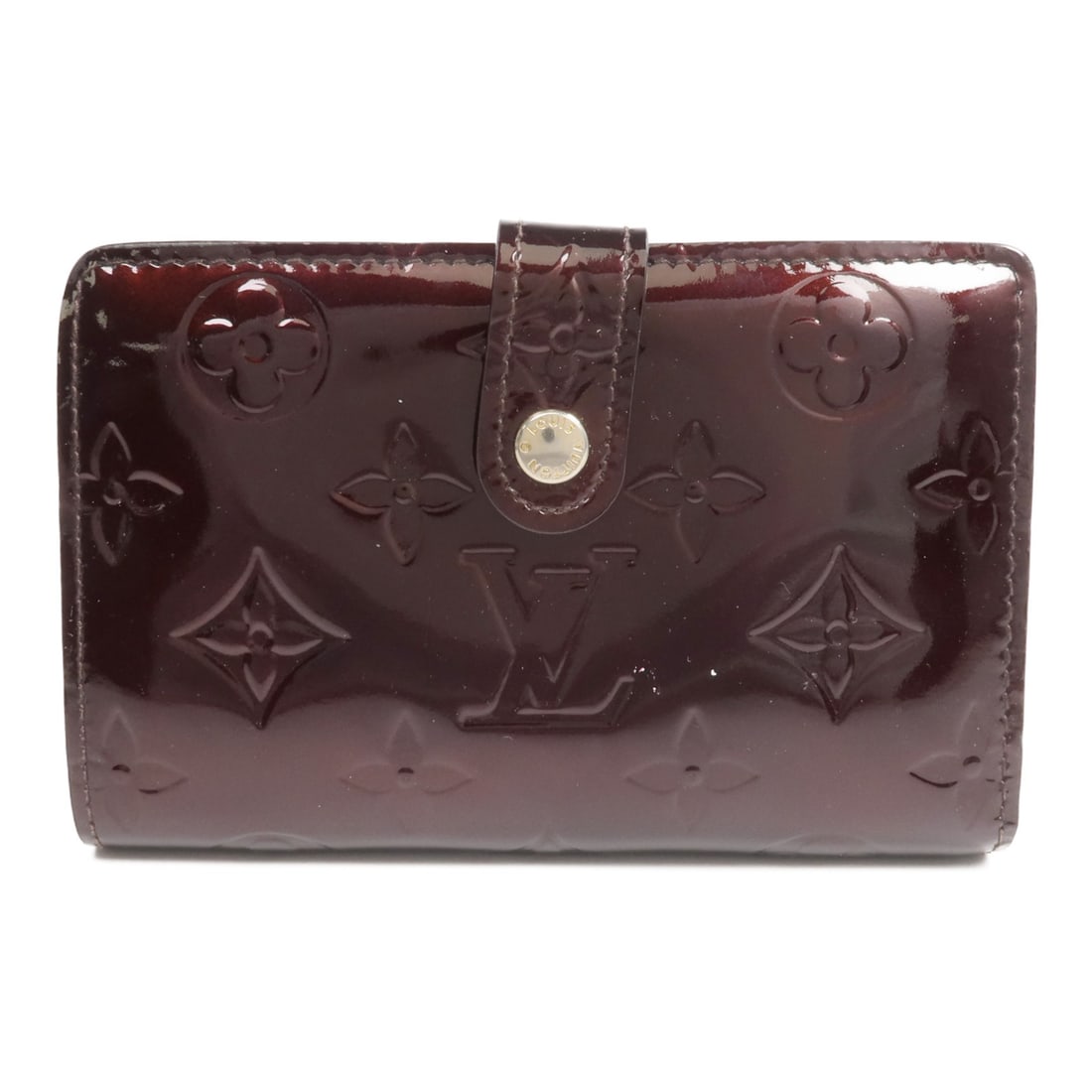 Louis Vuitton Portefeuille Viennois Bi Fold Wallet M93521 Vernis Amarante: Louis Vuitton Portefeuille Viennois Bi Fold Wallet M93521 Vernis Amarante Louis Vuitton Portefeuille Viennois bi-fold wallet, model M93521, in Monogram Vernis Amarante. It is made of patent leather an