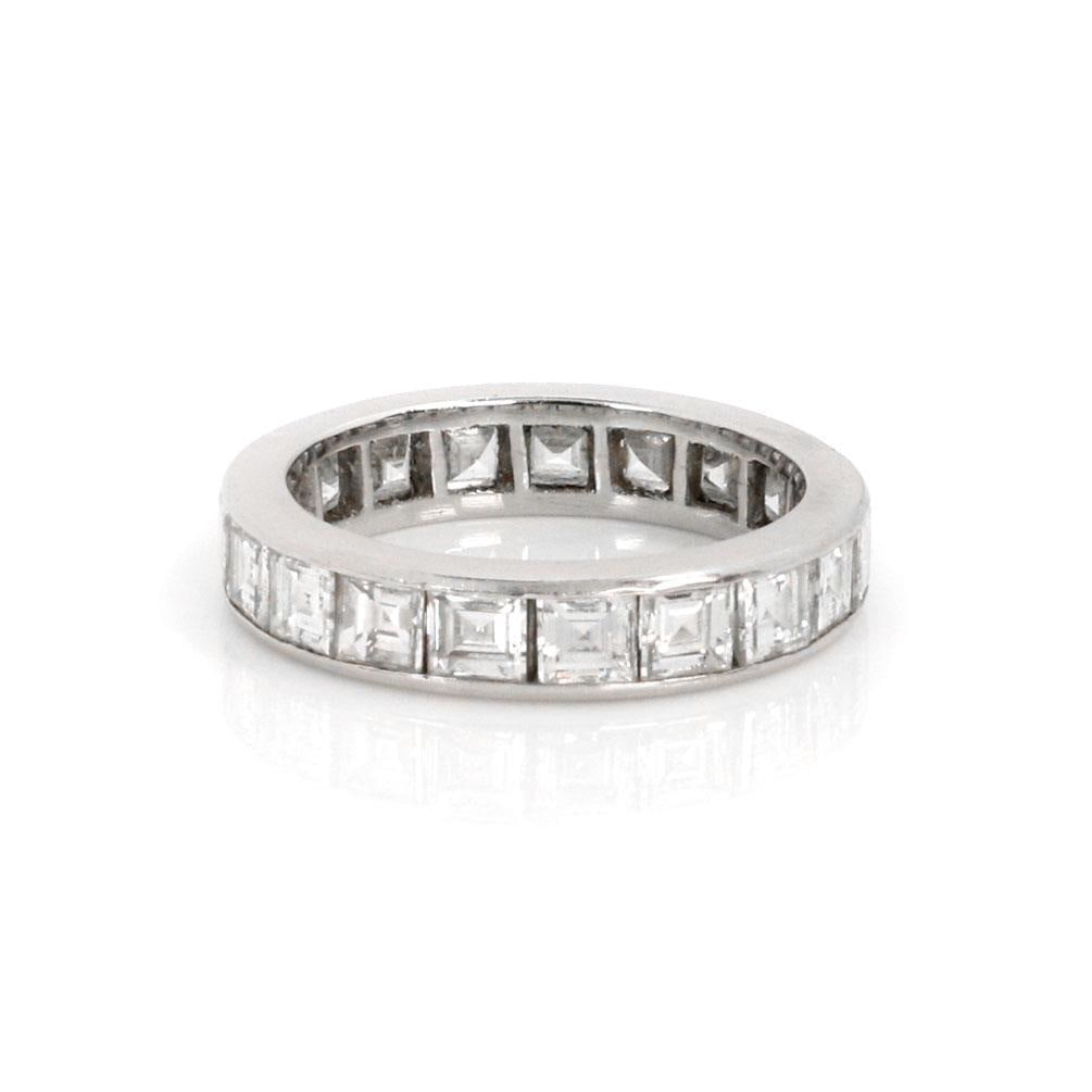 Platinum 3.60ct Square Cut Diamond Eternity Band Ring Size 6: Platinum 3.60ct Square Cut Diamond Eternity Band Ring Size 6 This exquisite eternity band ring is meticulously crafted from platinum, showcasing a stunning full circle of square cut diamonds with a to