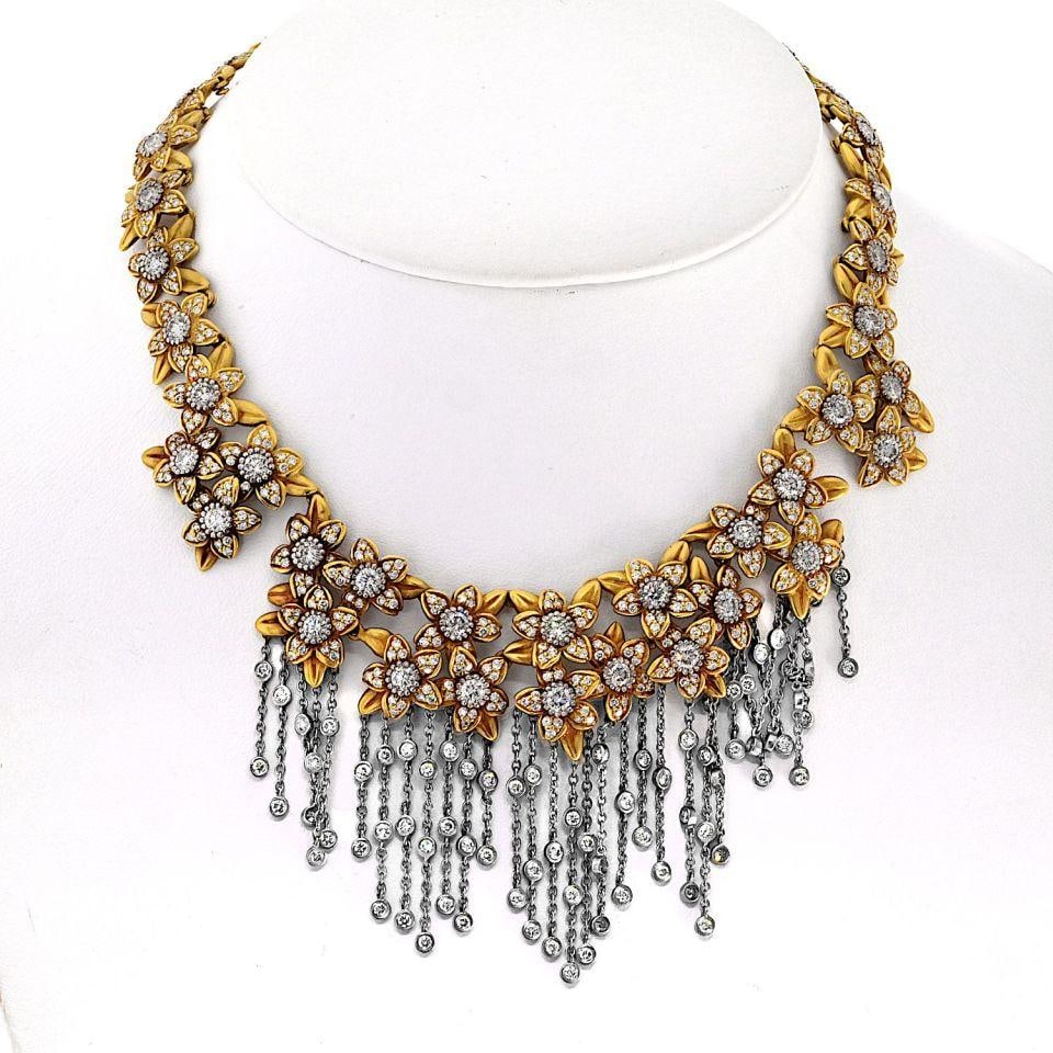 Kieselstein Cord 18K Two Tone Diamond Flower Tassel Necklace 20 Cts: Kieselstein Cord 18K Two Tone Diamond Flower Tassel Necklace 20 Cts This stunning necklace showcases a beautiful floral design with 18K yellow gold flowers that elegantly encircle the neck, each set w