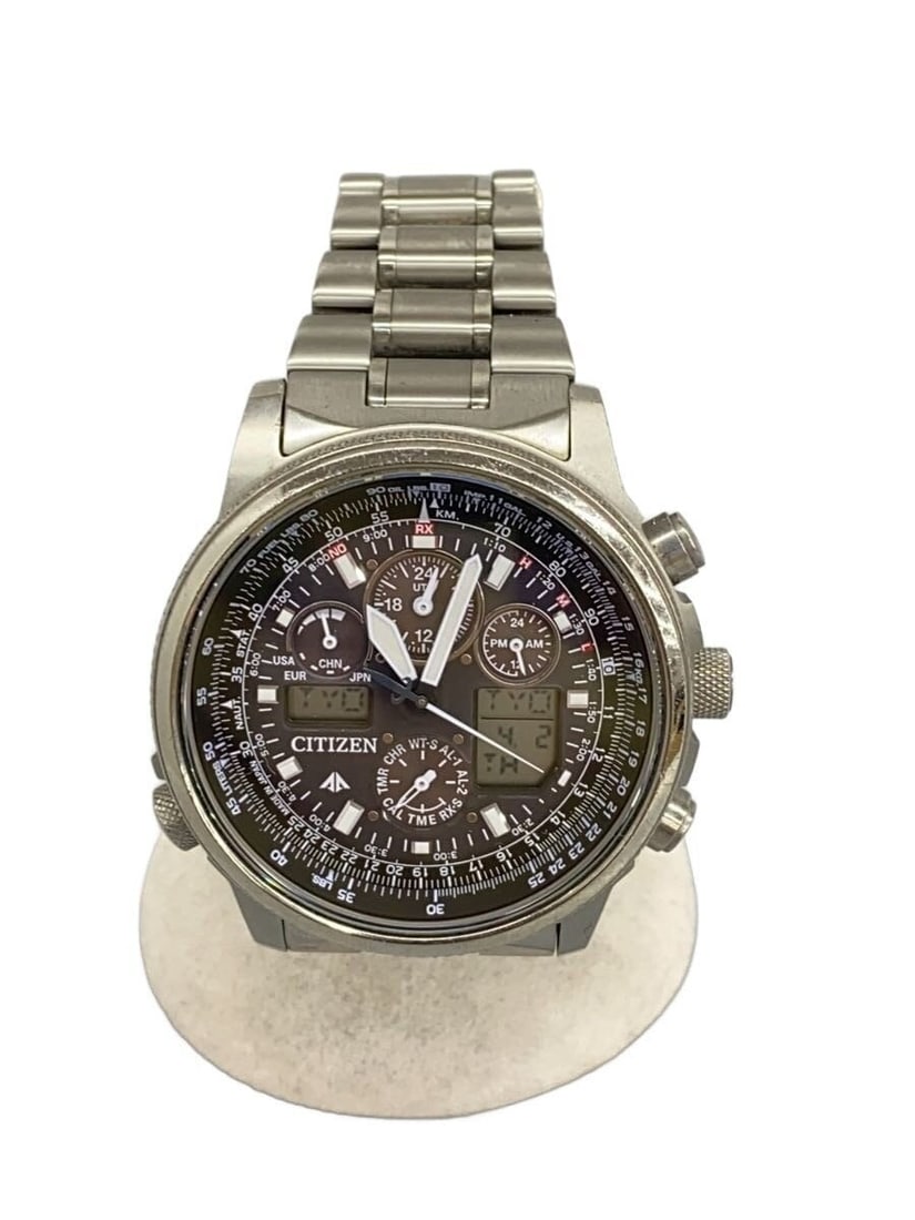 Citizen Promaster SKY quartz stainless steel men's wristwatch: Citizen Promaster SKY quartz stainless steel men's wristwatch This CITIZEN Promaster SKY Series Quartz U680-T016677 is a men's wristwatch featuring a silver stainless steel case and band. The watch is