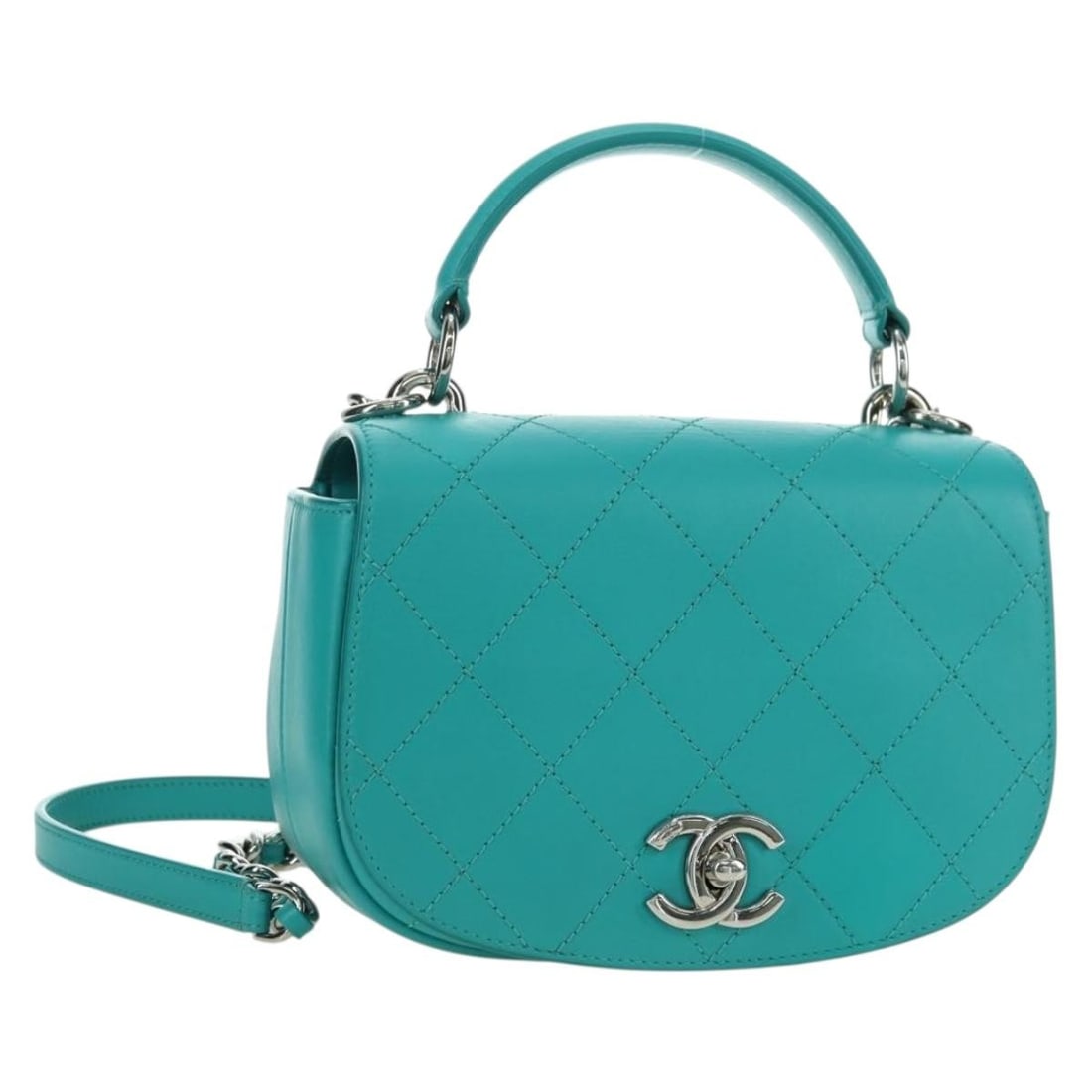 CHANEL Matelasse Lamb Skin 2way Shoulder Bag Silver Emerald Green: CHANEL Matelasse Lamb Skin 2way Shoulder Bag Silver Emerald Green A CHANEL Matelasse Chain Bag in lamb skin with a two-way shoulder bag design, presented in silver and emerald green. It comes with a d