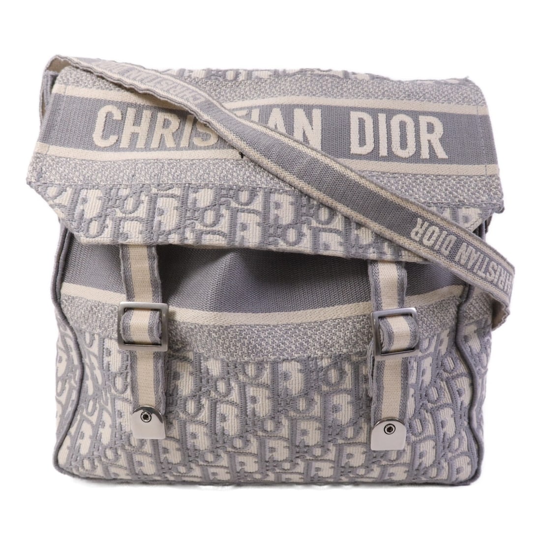 Dior Medium Diorcamp Canvas Shoulder Bag Gray White CD: Dior Medium Diorcamp Canvas Shoulder Bag Gray White CD Christian Dior CD Medium Diorcamp shoulder bag in canvas with a gray and white colorway. Designed for women, this regular-size bag is made in Ita