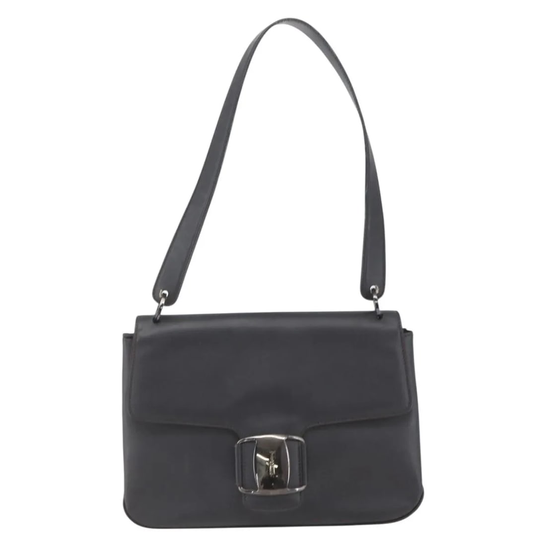 Black Leather Shoulder Bag Salvatore Ferragamo Vala 26cm: Black Leather Shoulder Bag Salvatore Ferragamo Vala 26cm Salvatore Ferragamo Vala leather bag in black, designed for women. It is made in Italy and measures 26 cm x 19 cm x 8 cm. The bag is described 