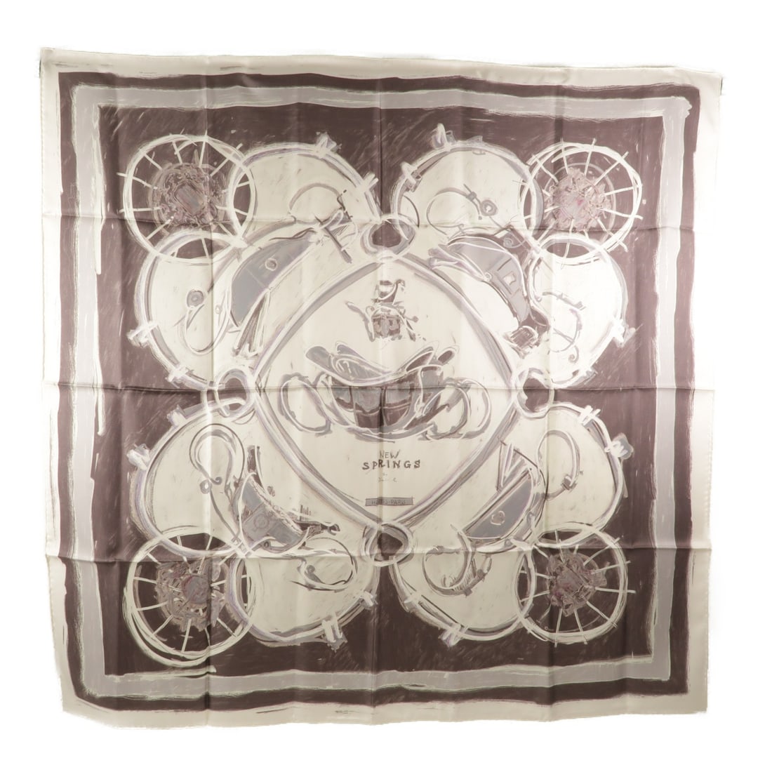 Hermes 90x90 Silk Scarf in Gray and Beige: Hermes 90x90 Silk Scarf in Gray and Beige Hermes scarf in grey and beige silk, sized 90 cm x 90 cm (35.4 x 35.4 in). The item is in AB very good condition and comes with no accessories. Specifications