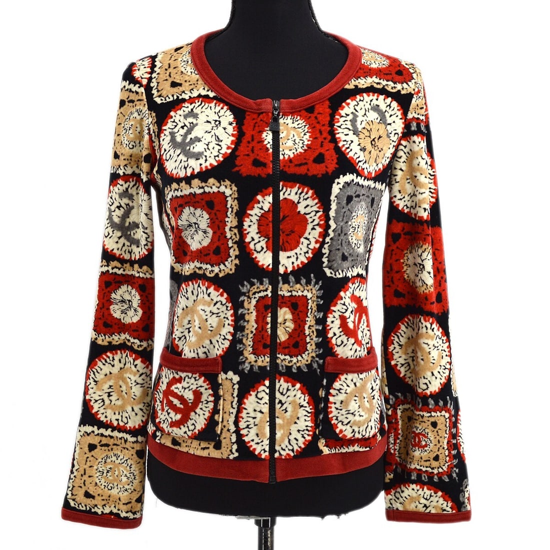 CHANEL 09P Sports Line Jacket Size 40 Red Black Full Zip: CHANEL 09P Sports Line Jacket Size 40 Red Black Full Zip Chanel Sports Line zip-up long sleeve jacket in red, black, and white with a collared design, logo accents, and two exterior pockets. Made in I