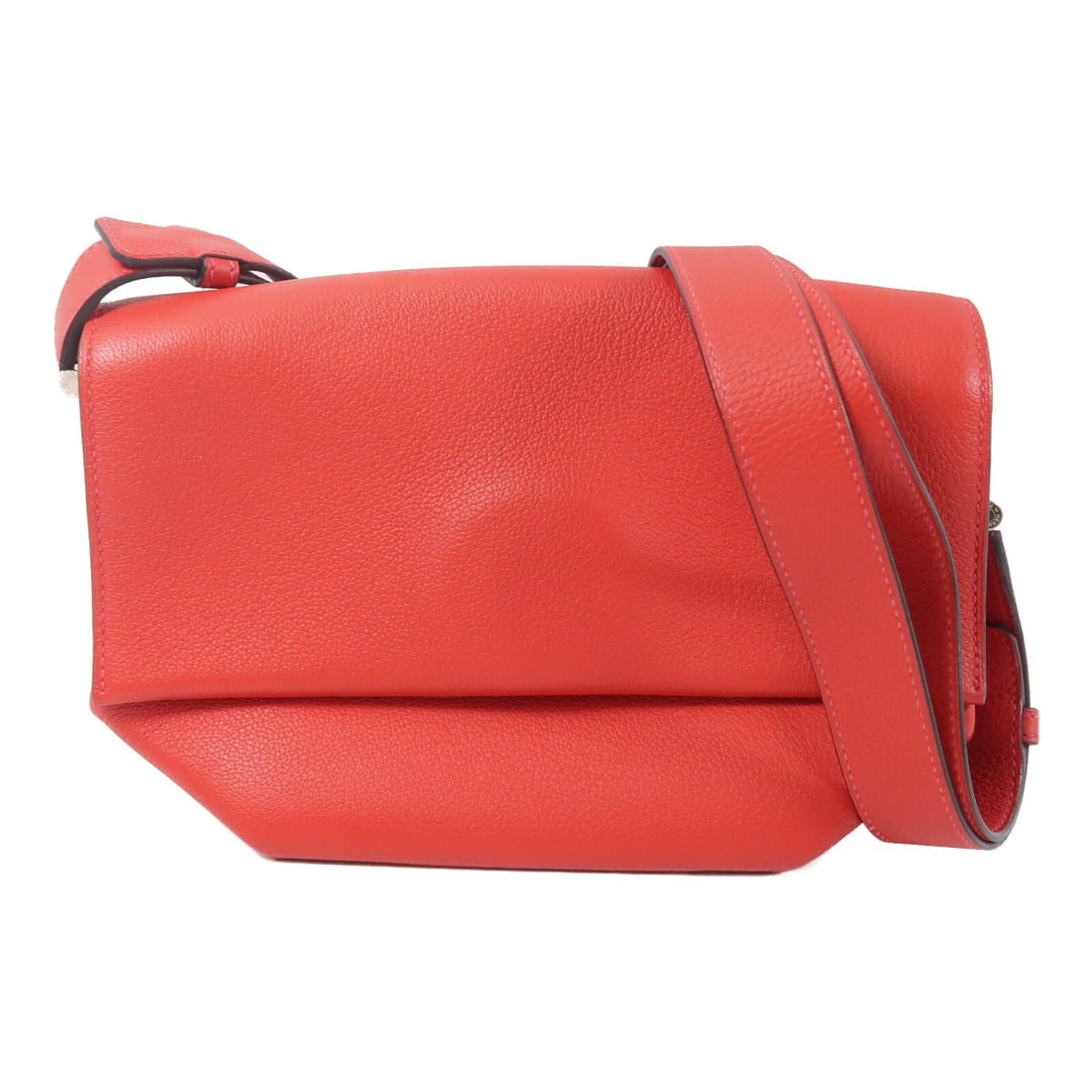 Hermes Opli 24 Shoulder Bag Evercolor Calfskin Rouge Casaque PHW: Hermes Opli 24 Shoulder Bag Evercolor Calfskin Rouge Casaque PHW Hermes Opli 24 shoulder bag in Evercolor leather and calfskin, presented in Rouge Casaque red. It features a flap closure, two open int