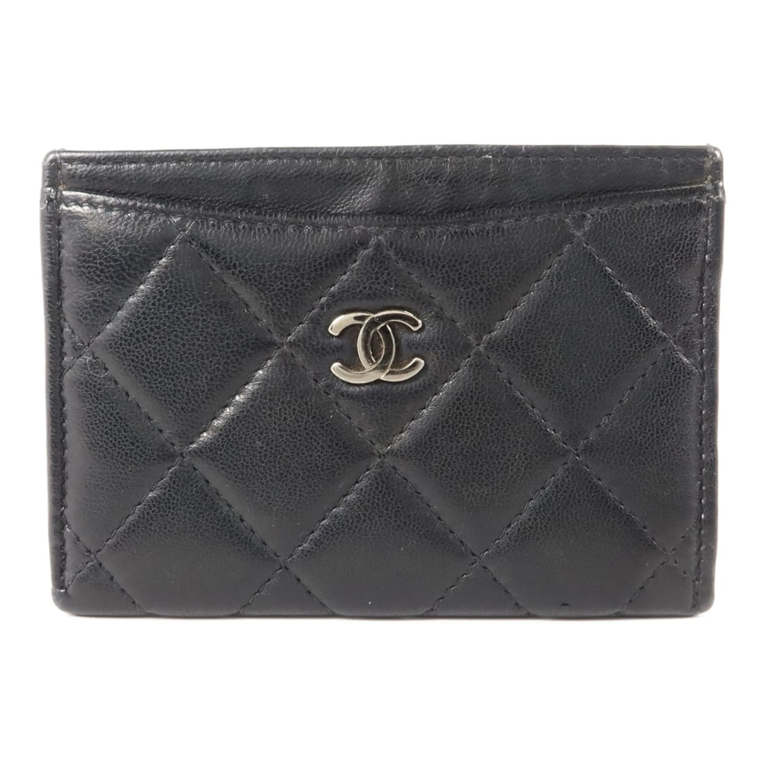 CHANEL AP0213 Classic Card Holder Black Lambskin CC SHW: CHANEL AP0213 Classic Card Holder Black Lambskin CC SHW CHANEL CC SHW Classic Card Holder AP0213 in black lambskin leather. This card holder features a classic design with space for cards and comes wi