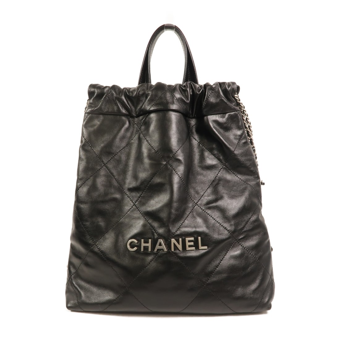 CHANEL AS3859 Chanel 22 backpack in black calfskin with chain strap: CHANEL AS3859 Chanel 22 backpack in black calfskin with chain strap CHANEL Chanel 22 Chain Backpack in black calfskin leather, model AS3859. It features a chain handle, one inside zip pocket, and come
