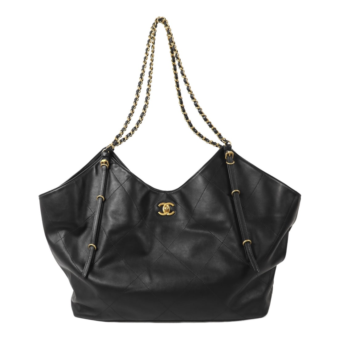 CHANEL AS5463 Maxi Chain Tote Black Lambskin Leather GHW: CHANEL AS5463 Maxi Chain Tote Black Lambskin Leather GHW A CHANEL maxi chain tote bag in black lambskin (sheep leather) with gold-tone hardware. The bag is identified as model AS5463 and is described 