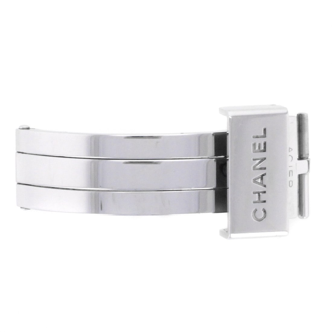 Chanel Acier Stainless Steel Deployment Buckle: Chanel Acier Stainless Steel Deployment Buckle This pre-owned Chanel Acier deployment buckle is crafted from high-quality stainless steel, designed for compatibility with Chanel Acier models. Its slee
