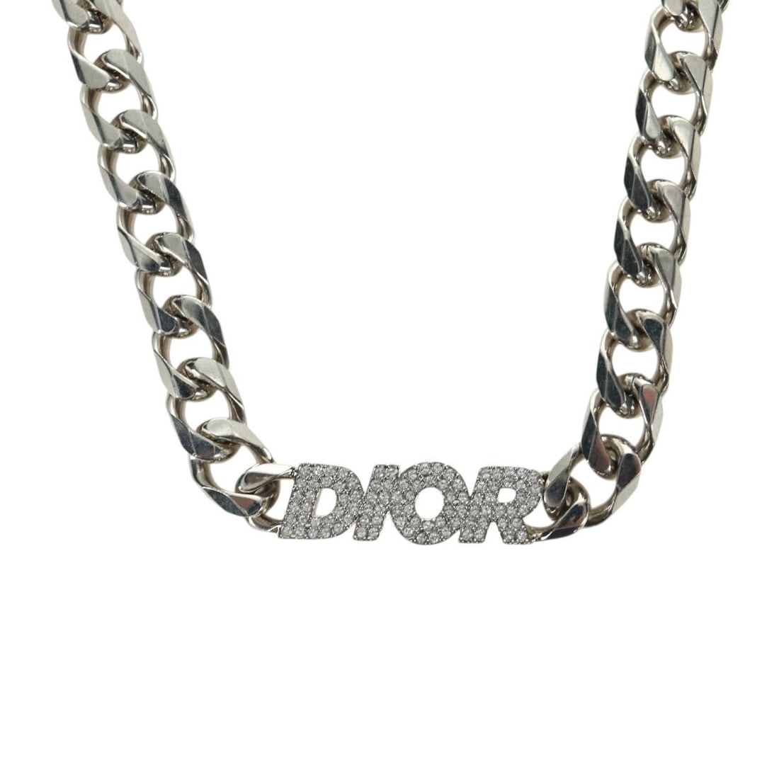 Silver Metal Necklace by Christian Dior for Women 22 Inch: Silver Metal Necklace by Christian Dior for Women 22 Inch This Christian Dior necklace features a sleek metal construction in a silver tone, designed specifically for women. The necklace has a total l