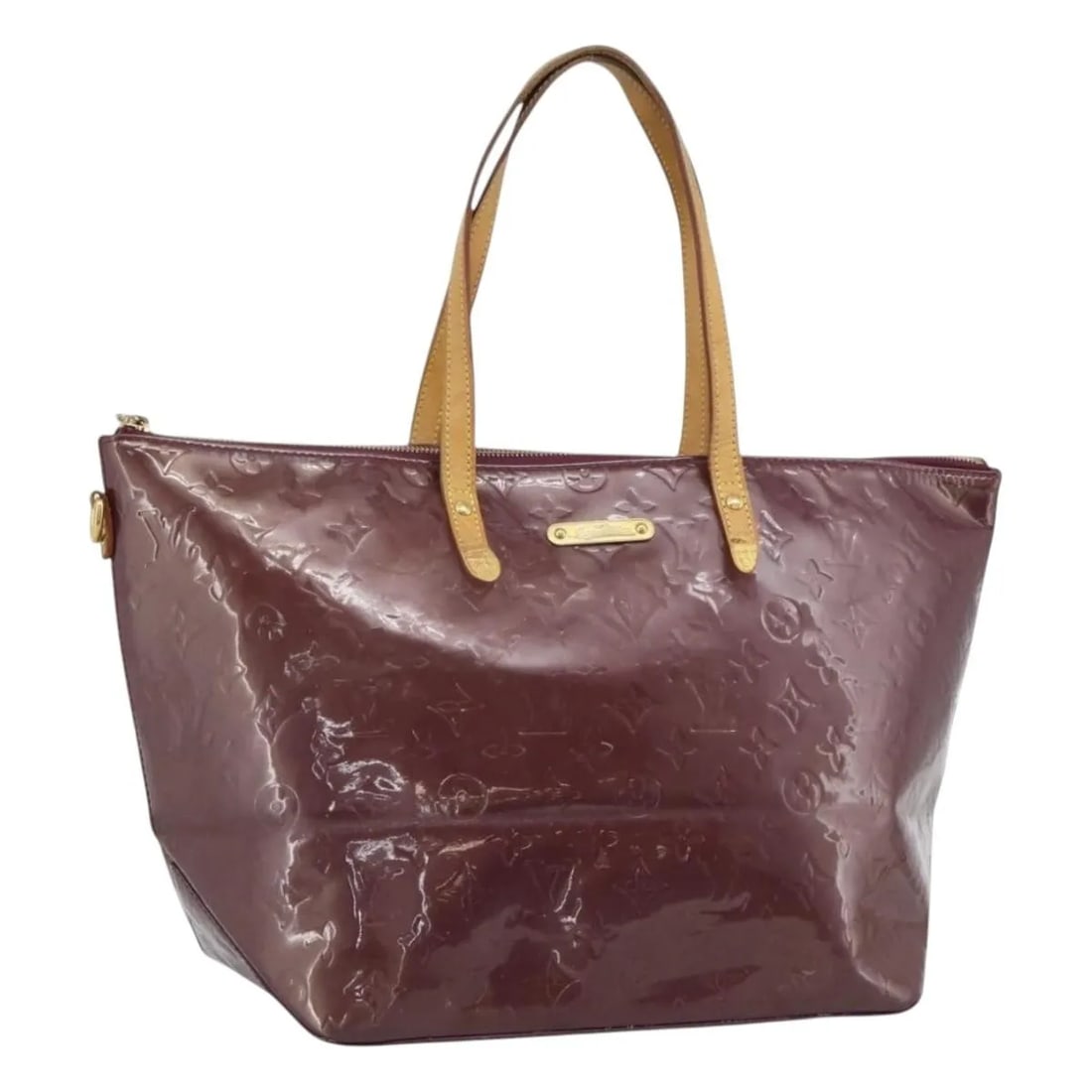 Louis Vuitton Bellevue Purple Patent Leather Handbag: Louis Vuitton Bellevue Purple Patent Leather Handbag Louis Vuitton Bellevue handbag in purple patent leather. Made in France, this female model features the Bellevue design and is presented in good co