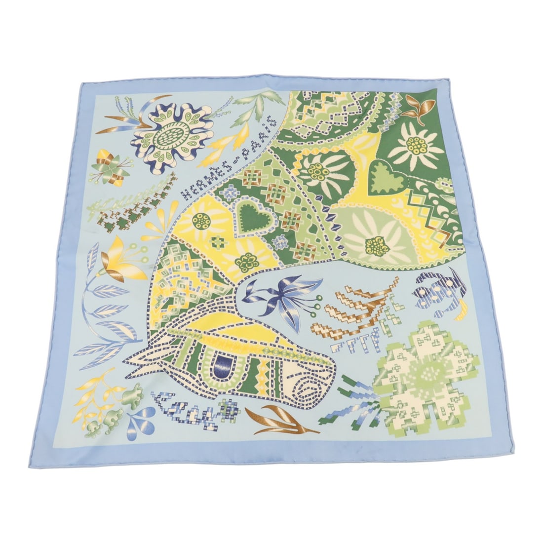 Hermes silk scarf 40cm x 40cm blue green multicolor: Hermes silk scarf 40cm x 40cm blue green multicolor Hermes silk scarf in a 40 cm x 40 cm size, presented in green and multicolor tones with blue and green noted in the color description. The item is i