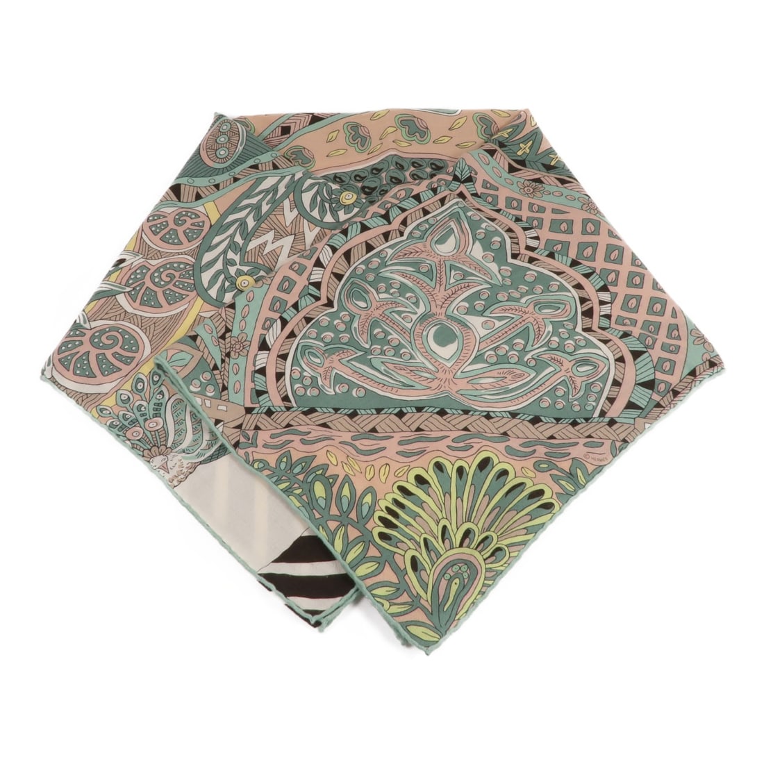 HERMES Women Scarf Cashmere Silk Green Pink 132cm France: HERMES Women Scarf Cashmere Silk Green Pink 132cm France Hermes scarf in green and pink, made from cashmere and silk. It is a women's regular-size scarf with a square 132 cm x 132 cm format. Made in F