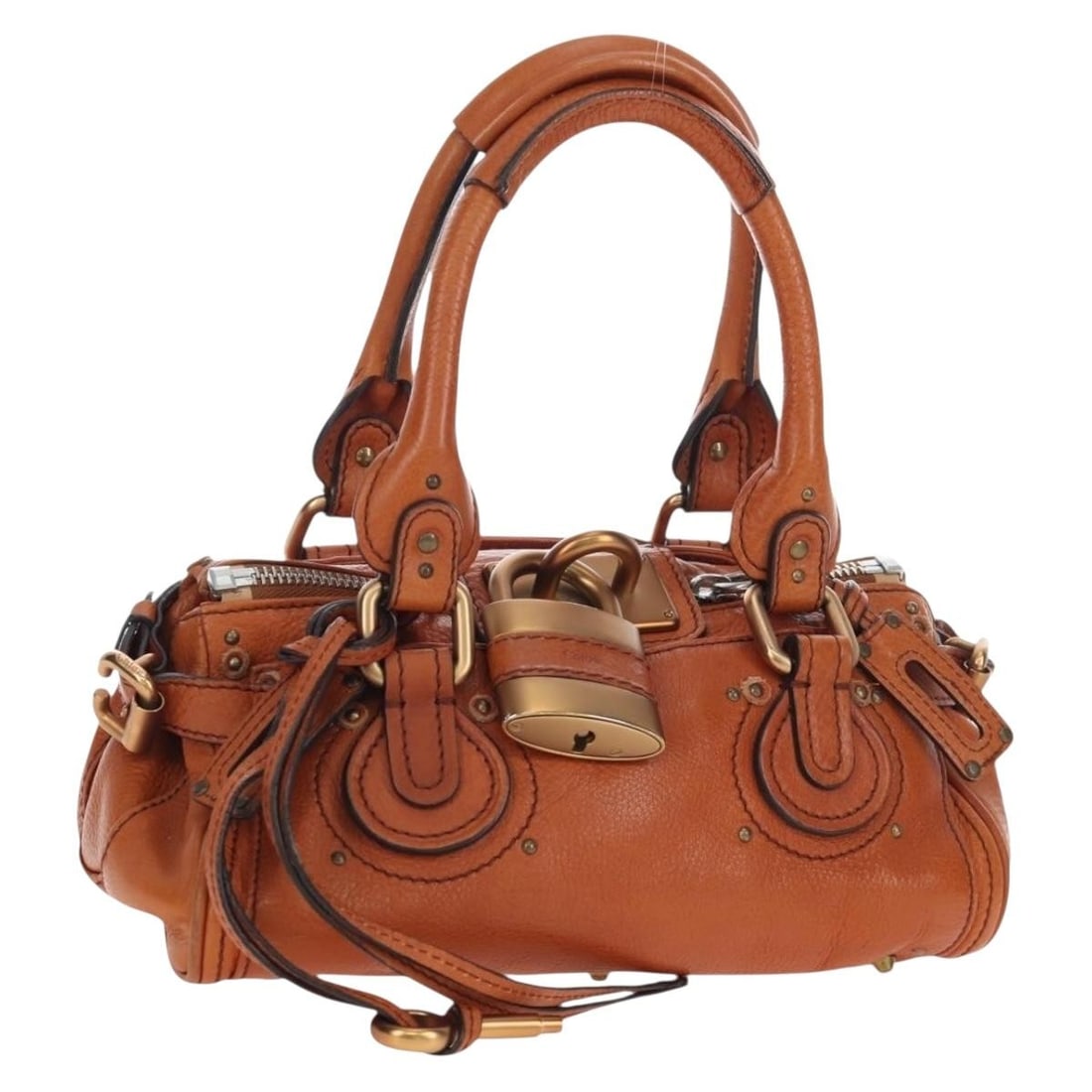 Chloe Paddington Brown Leather Handbag with Dust Bag Gold Tone: Chloe Paddington Brown Leather Handbag with Dust Bag Gold Tone A Chloe Paddington handbag in brown leather with a gold tone finish. It comes with a dust bag and was made in Italy. The bag shows reason