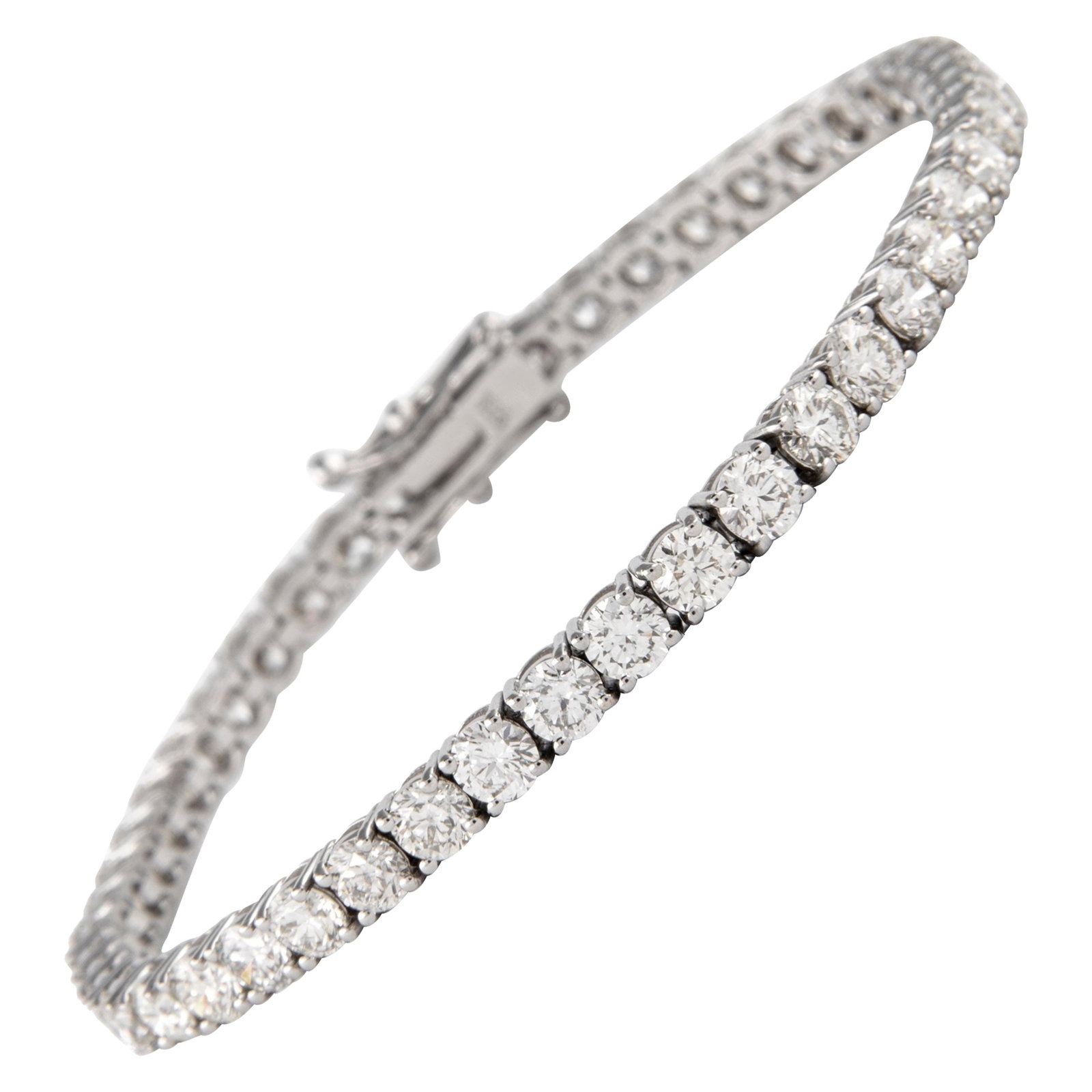 10.26ct Diamond Tennis Bracelet 18k White Gold: 10.26ct Diamond Tennis Bracelet 18k White Gold This exquisite 10.26ct Diamond Tennis Bracelet is crafted from luxurious 18k white gold, showcasing 44 round brilliant diamonds that total approximately 