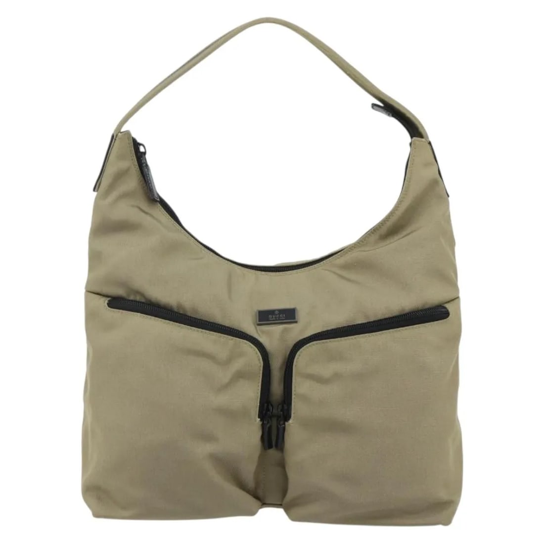 Gucci Double Pocket Hobo Beige Nylon Handbag: Gucci Double Pocket Hobo Beige Nylon Handbag Gucci Double Pocket Hobo in beige nylon. This female hobo bag is made in Italy and measures 29 cm x 24 cm x 13 cm. It is described as being in good vintage