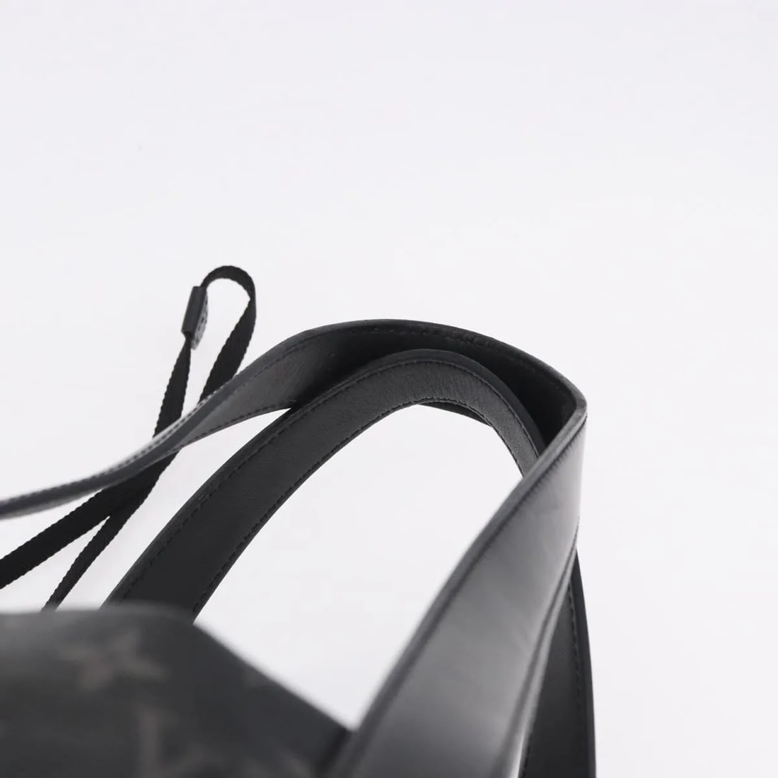 Louis Vuitton Cabas Light Drawstring Monogram Eclipse Canvas Bag - 18