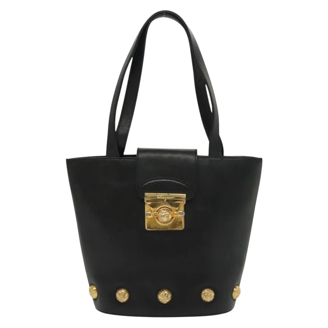 Black Leather Handbag Salvatore Ferragamo Vintage Italy: Black Leather Handbag Salvatore Ferragamo Vintage Italy This vintage Salvatore Ferragamo handbag for women is crafted from black leather and features a compact design. It shows signs of wear including