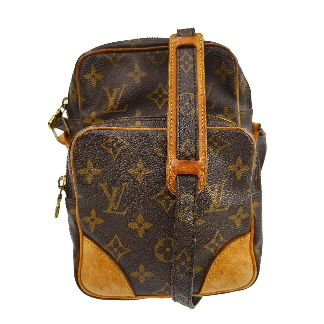 Louis Vuitton Amazone Monogram Canvas Crossbody Bag M45236: Louis Vuitton Amazone Monogram Canvas Crossbody Bag M45236 Vintage Louis Vuitton Amazon crossbody shoulder bag in brown Monogram canvas and leather with a zip closure and adjustable crossbody strap. T