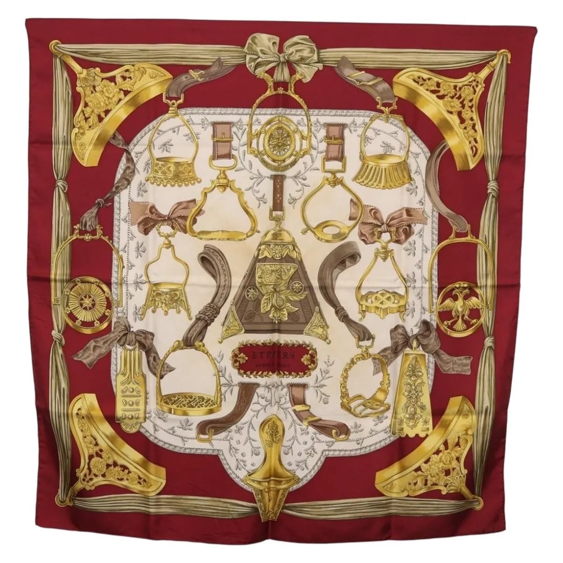 Hermes Carre 90 silk scarf burgundy unisex: Hermes Carre 90 silk scarf burgundy unisex Hermes Carre 90 "Retriers" silk scarf in burgundy, presented in good pre-owned condition. The silk is well preserved overall with light signs of wear consist