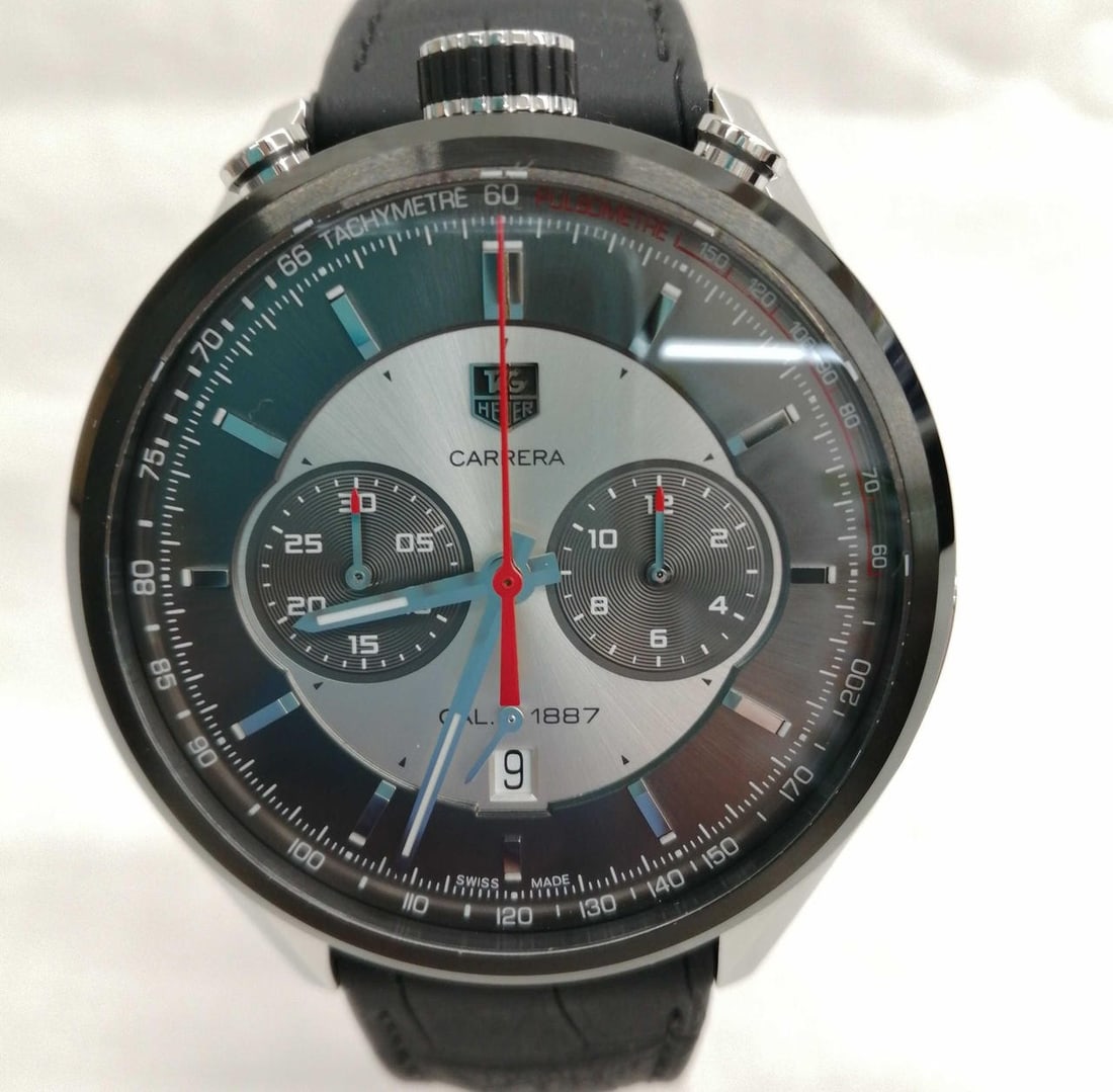 TAG Heuer CAR2C11-0 Carrera Caliber 1887 Jack Heuer men's wristwatch (1 of 8)