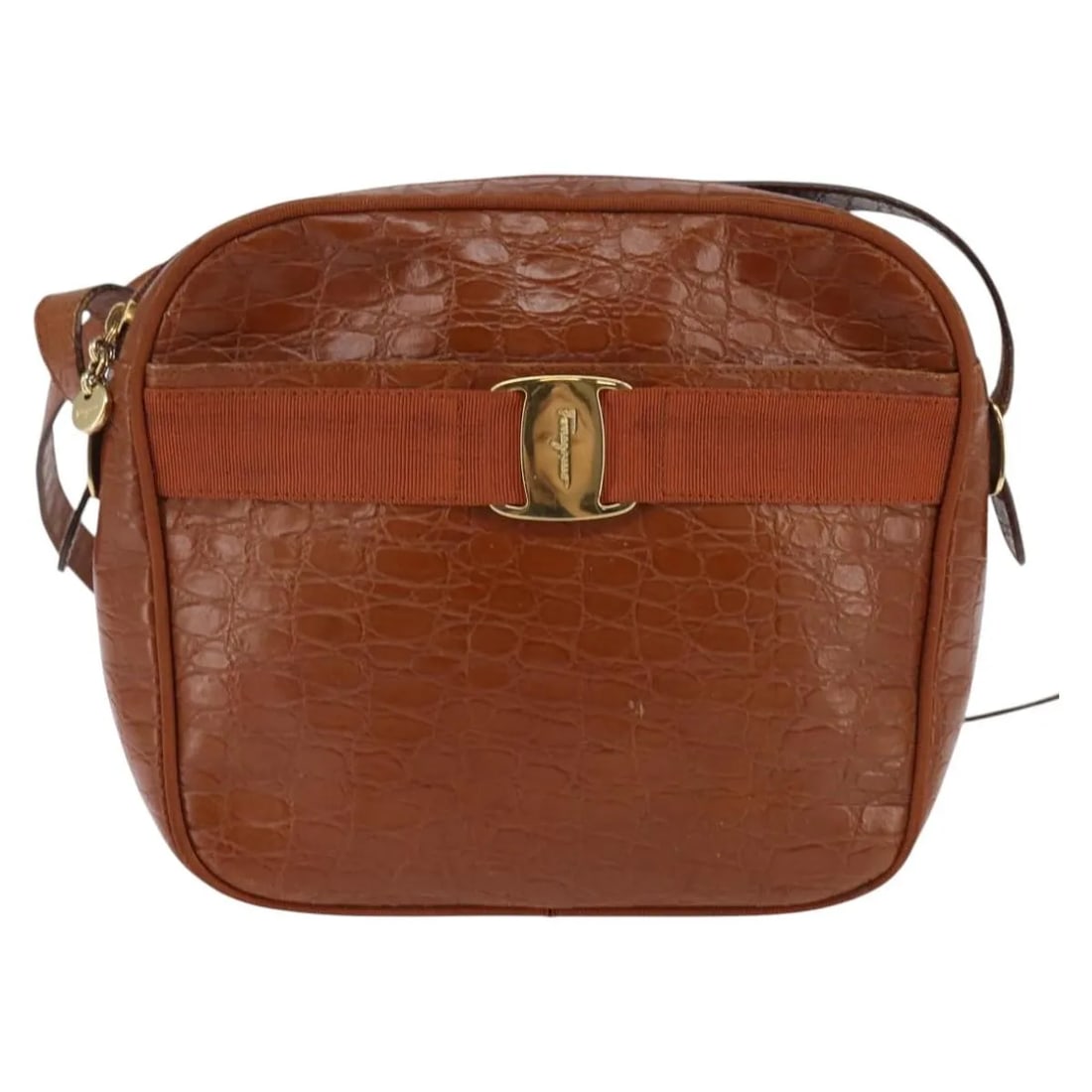 Brown Leather Shoulder Bag Salvatore Ferragamo Vala: Brown Leather Shoulder Bag Salvatore Ferragamo Vala This Salvatore Ferragamo Vala shoulder bag is crafted from brown leather and features a classic design for women. Made in Italy, it offers a compact