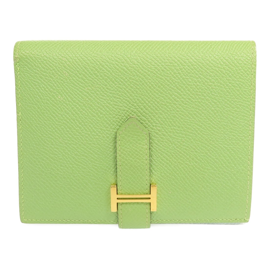 Hermes Bearn bi-fold wallet in Vert Criquet Epsom calfskin: Hermes Bearn bi-fold wallet in Vert Criquet Epsom calfskin Hermes Bearn bi-fold wallet in Veau Epsom leather with calfskin (cowhide) details, presented in Vert Criquet green. Made in France, this wome