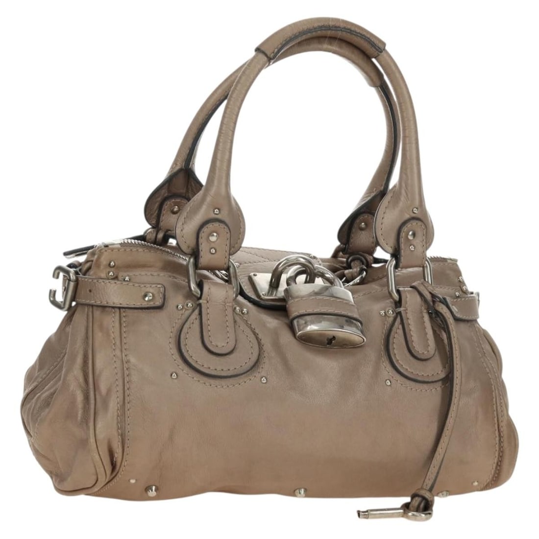 Chloe Paddington Beige Leather Handbag with Dust Bag: Chloe Paddington Beige Leather Handbag with Dust Bag Chloe hand bag in beige and silver leather, made in Italy. This women's bag includes a dust bag and features a handle drop of approximately 20 cm. 