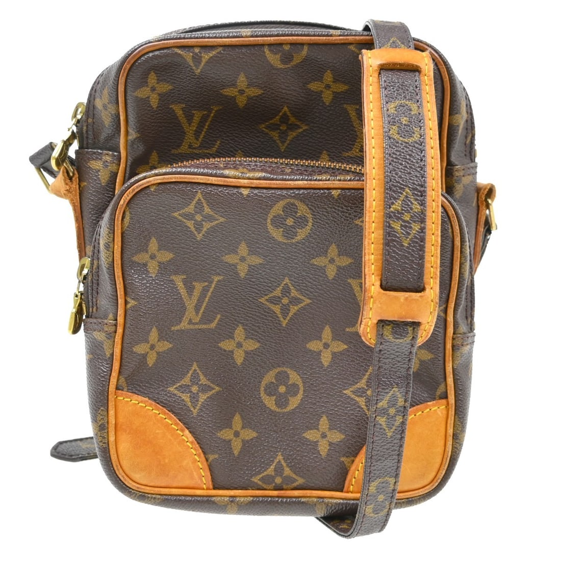 Louis Vuitton Amazone Monogram Canvas Crossbody Bag M45236: Louis Vuitton Amazone Monogram Canvas Crossbody Bag M45236 Vintage Louis Vuitton Amazon crossbody shoulder bag in brown Monogram canvas and leather. This unisex medium bag features a zip closure, cros