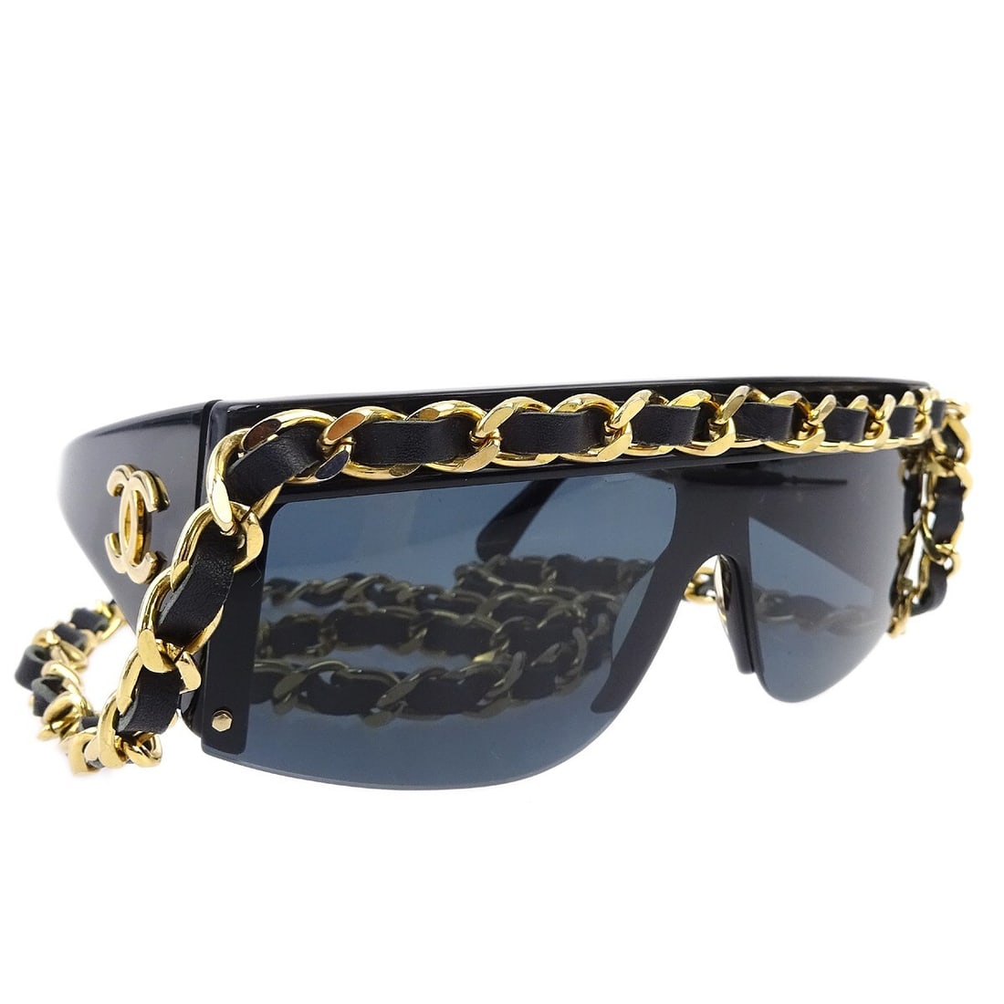 CHANEL Chain Square Sunglasses Black Acrylic Eyewear Italy: CHANEL Chain Square Sunglasses Black Acrylic Eyewear Italy Chanel women's square sunglasses in black acrylic with black lenses and a gold-plated chain detail. Made in Italy, this eyewear pair comes wi