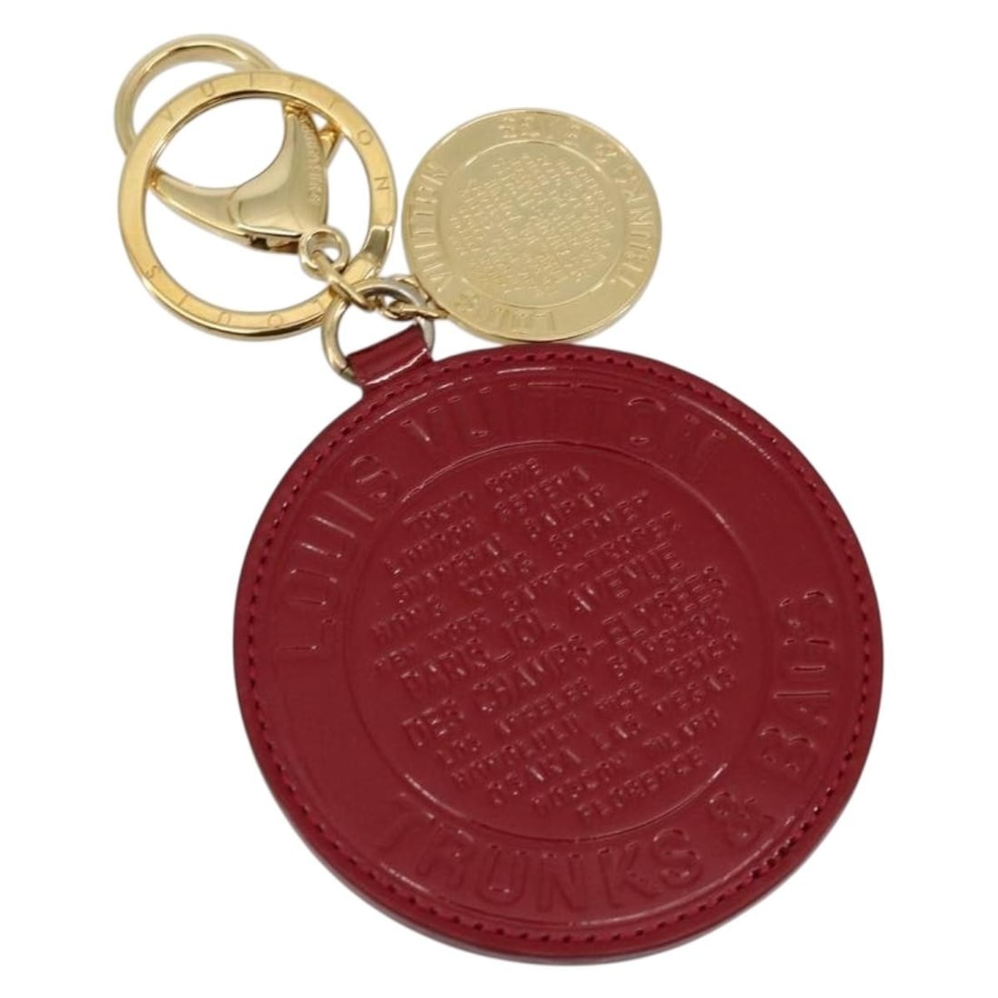 Louis Vuitton M93605 Vernis Red Patent Leather Key Holder: Louis Vuitton M93605 Vernis Red Patent Leather Key Holder Louis Vuitton Vernis Porte Cles Ron T&B key holder in red patent leather, made in France. The item is sized at approximately 8 cm wide and 14 