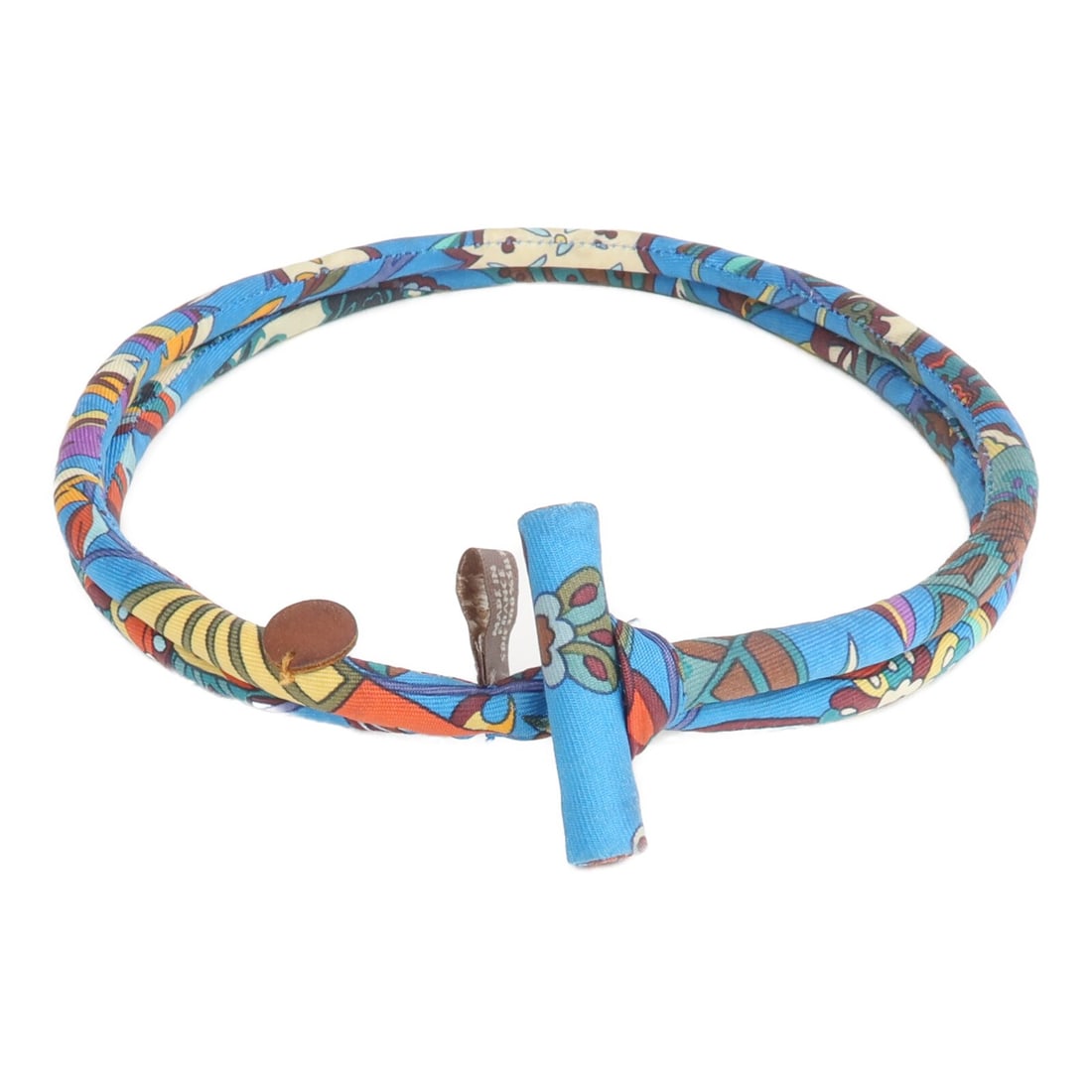 Hermes Petit H Bride Blue Silk Necklace: Hermes Petit H Bride Blue Silk Necklace Hermes Petit H Bride Necklace in blue silk, designed as a women's necklace. It is made of silk and comes with storage box and storage bags. The item is from Fra