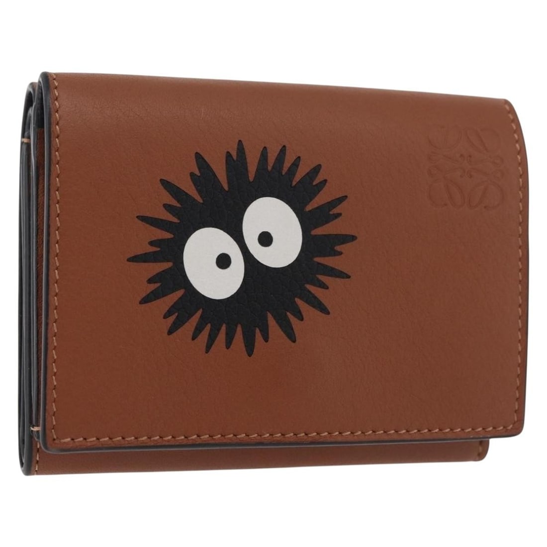 LOEWE leather compact wallet brown silver tone Spain: LOEWE leather compact wallet brown silver tone Spain Compact wallet by LOEWE in brown and silver leather, part of the Studio Ghibli collaboration. It comes with a dust bag and was made in Spain. The w