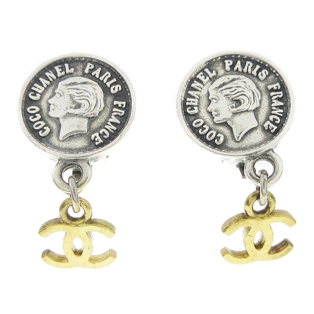 CHANEL 96P Clip On Dangle Earrings Gold and Silver Tone: CHANEL 96P Clip On Dangle Earrings Gold and Silver Tone Pair of Chanel medallion dangle earrings with a clip-on closure and a gold and silver color design. The earrings are marked 96P and come with a 