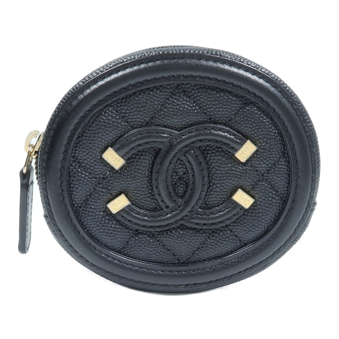 CHANEL CC Coin Case Black Calfskin with GHW: CHANEL CC Coin Case Black Calfskin with GHW CHANEL CC GHW Coin Case in black calfskin leather. This coin case features a compact design with a fastener pocket and comes with the listed accessories. Co