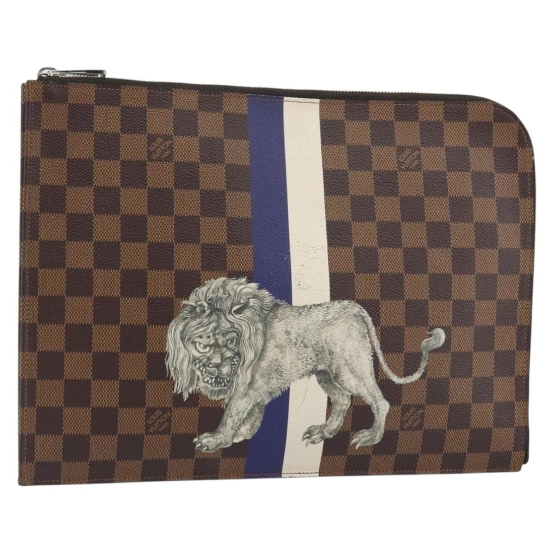 Louis Vuitton N63345 Pochette Jules GM Damier Ebene Clutch: Louis Vuitton N63345 Pochette Jules GM Damier Ebene Clutch Louis Vuitton Pochette Jules GM clutch bag in Damier Ebene canvas. Made in France, this piece includes a dust bag and shows reasonable wear c