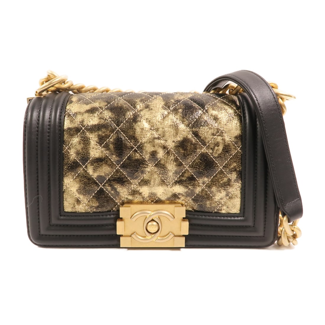 CHANEL Boy 20 Shoulder Bag Black Calfskin Leather Gold Tone CC: CHANEL Boy 20 Shoulder Bag Black Calfskin Leather Gold Tone CC CHANEL Boy 20 chain shoulder bag in black calfskin leather with gold-tone hardware. This women's shoulder bag features a flap pocket and 